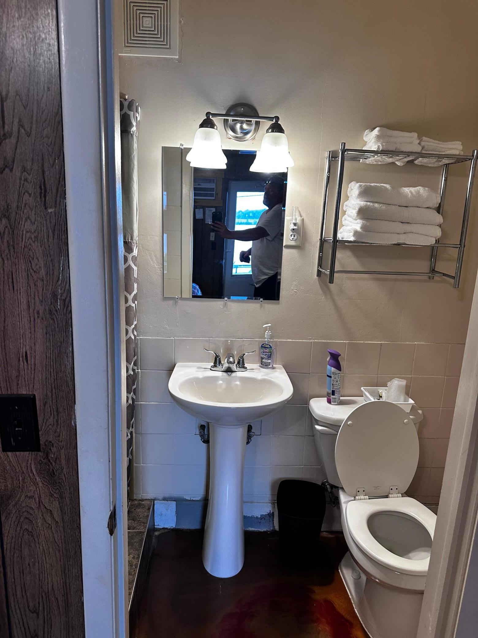 main property photo 38