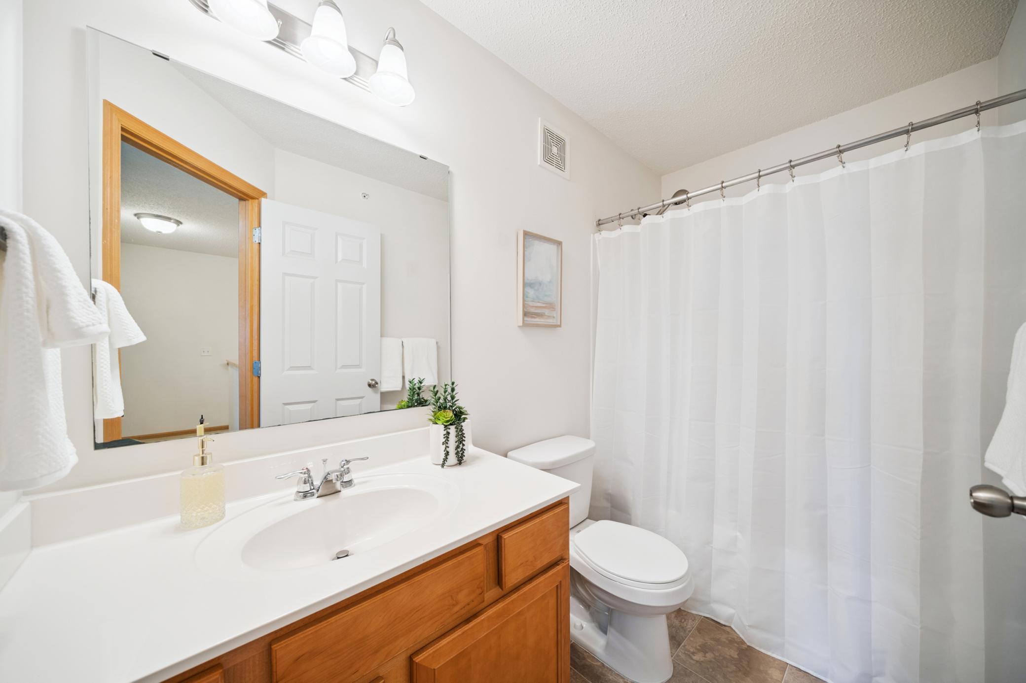 property viewer photo 20