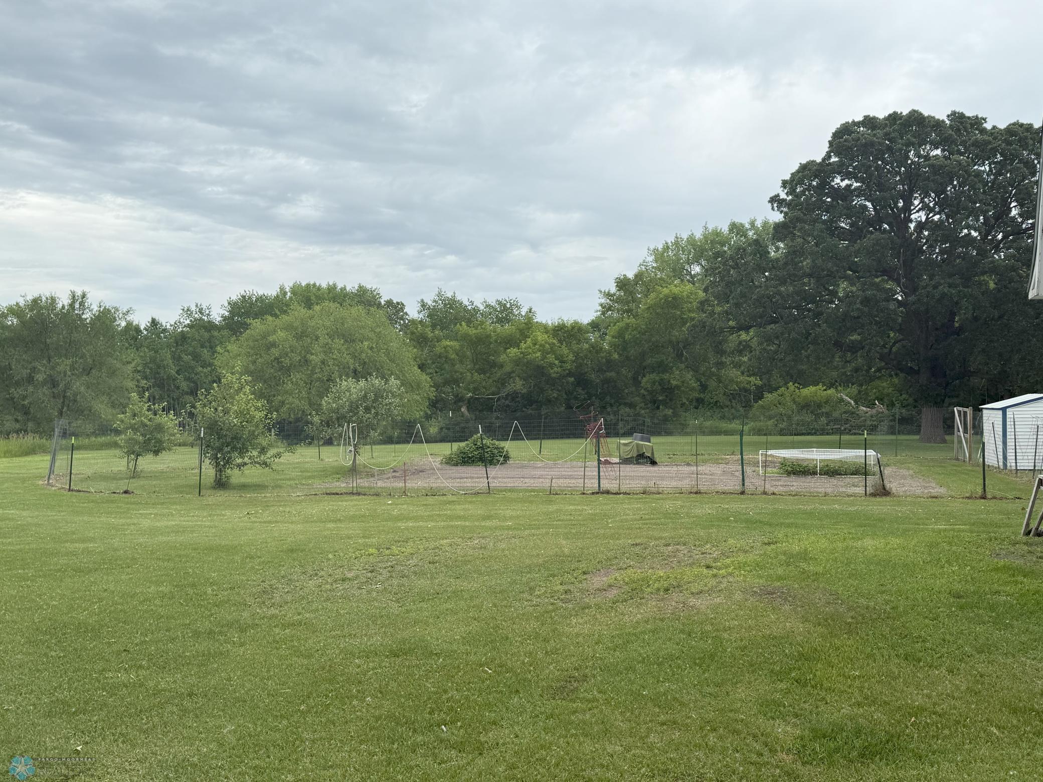 main property photo 50