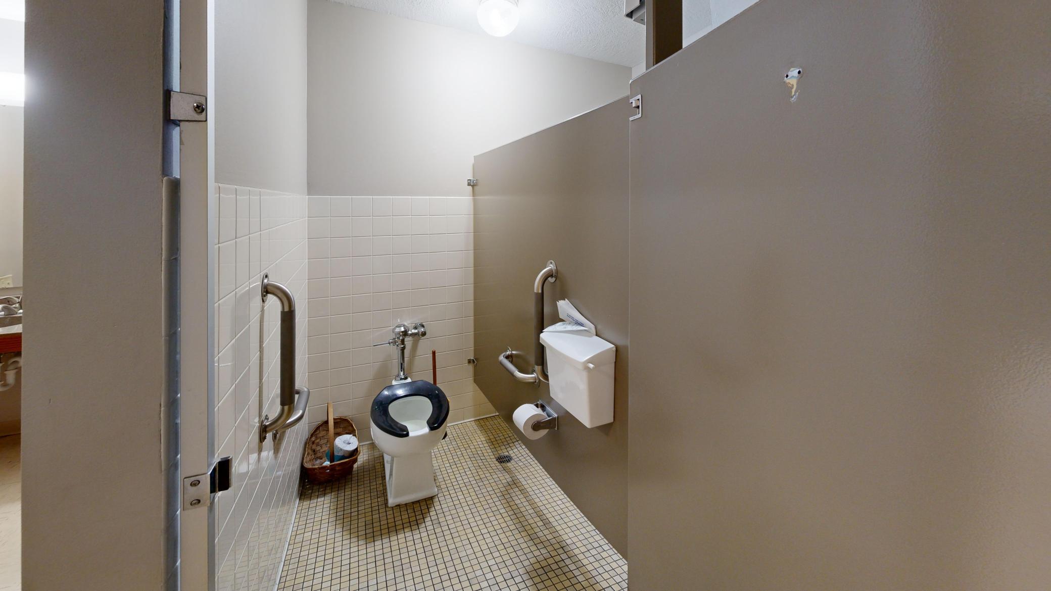main property photo 65