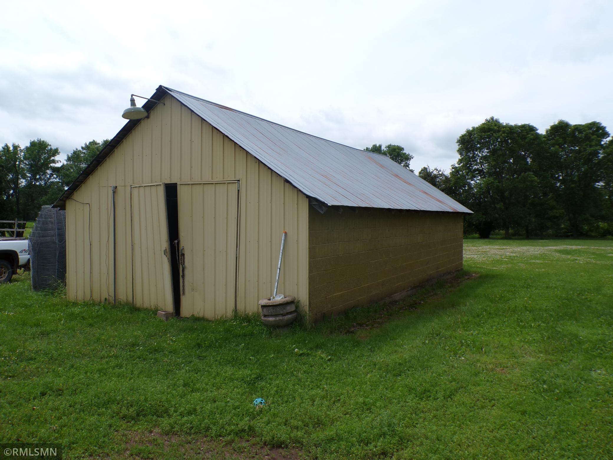 main property photo 14