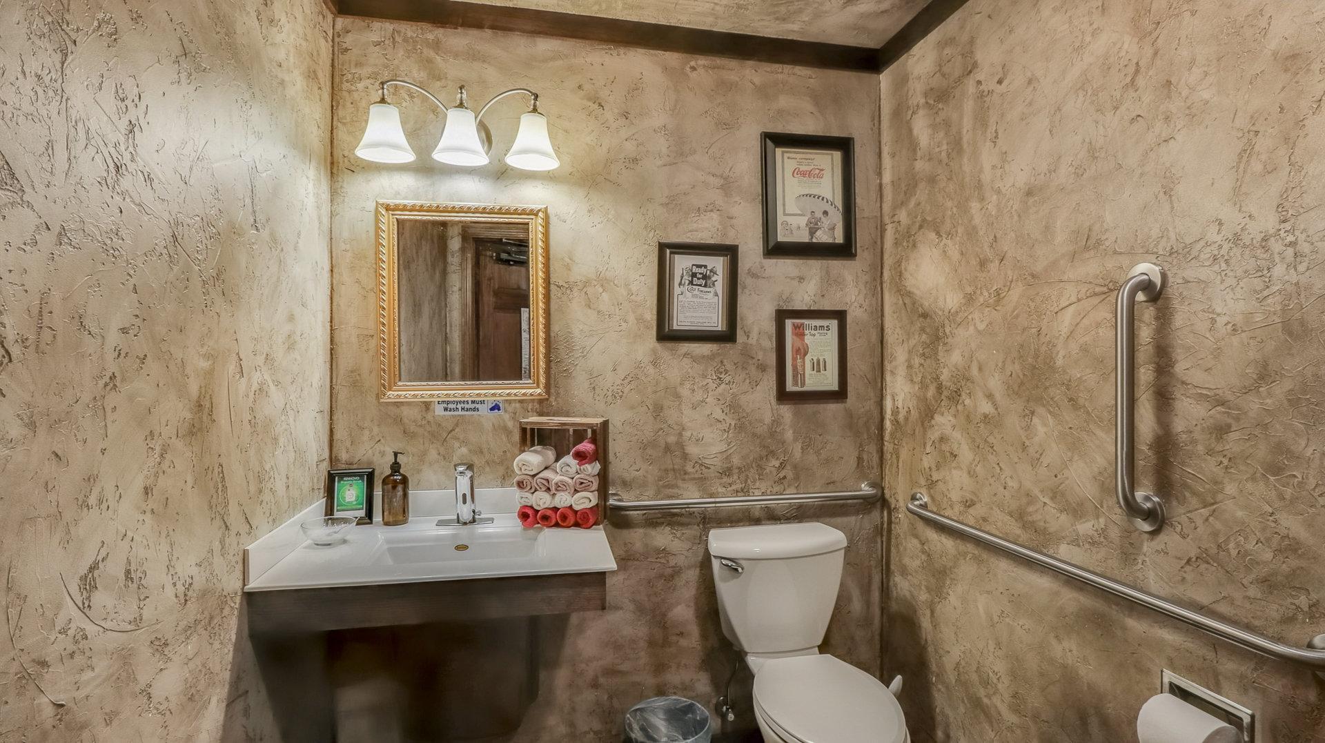 main property photo 15