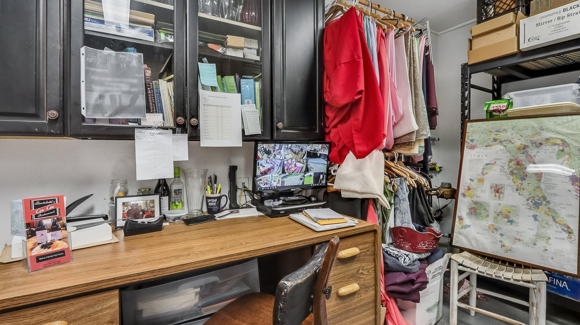 main property photo 27