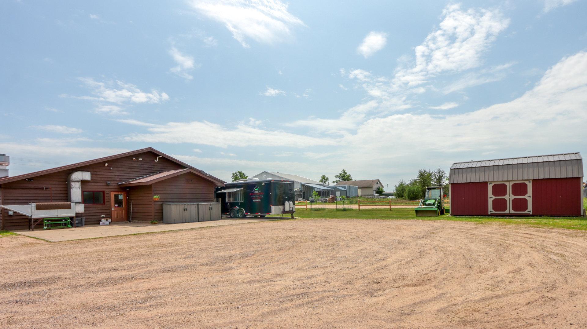 main property photo 36