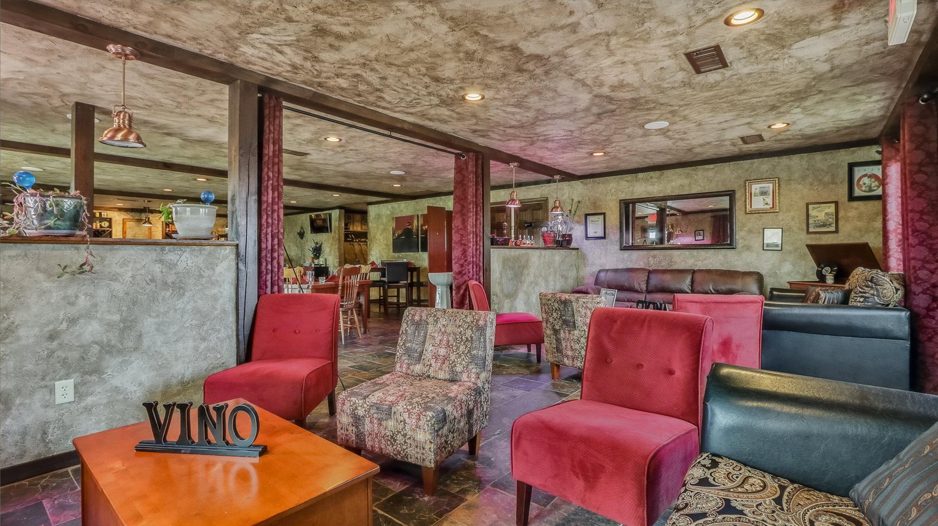 main property photo 8