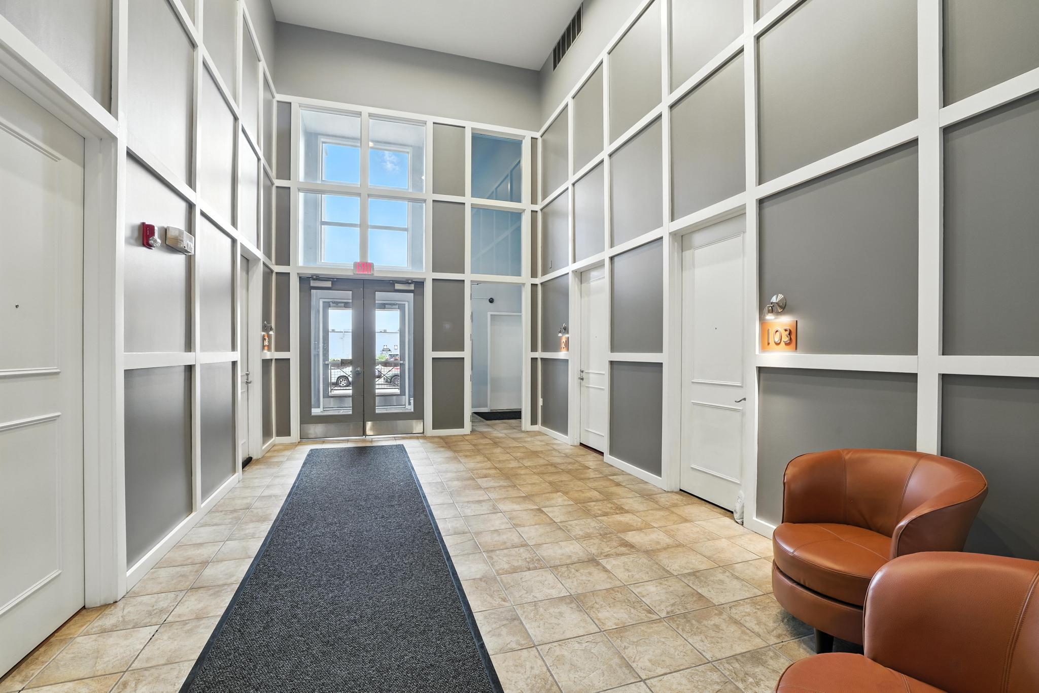 property viewer photo 23