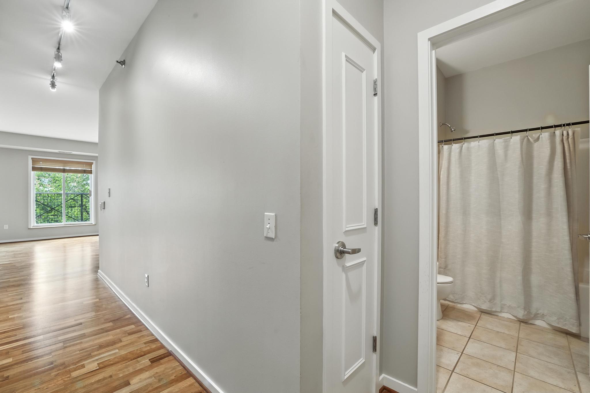 property viewer photo 34