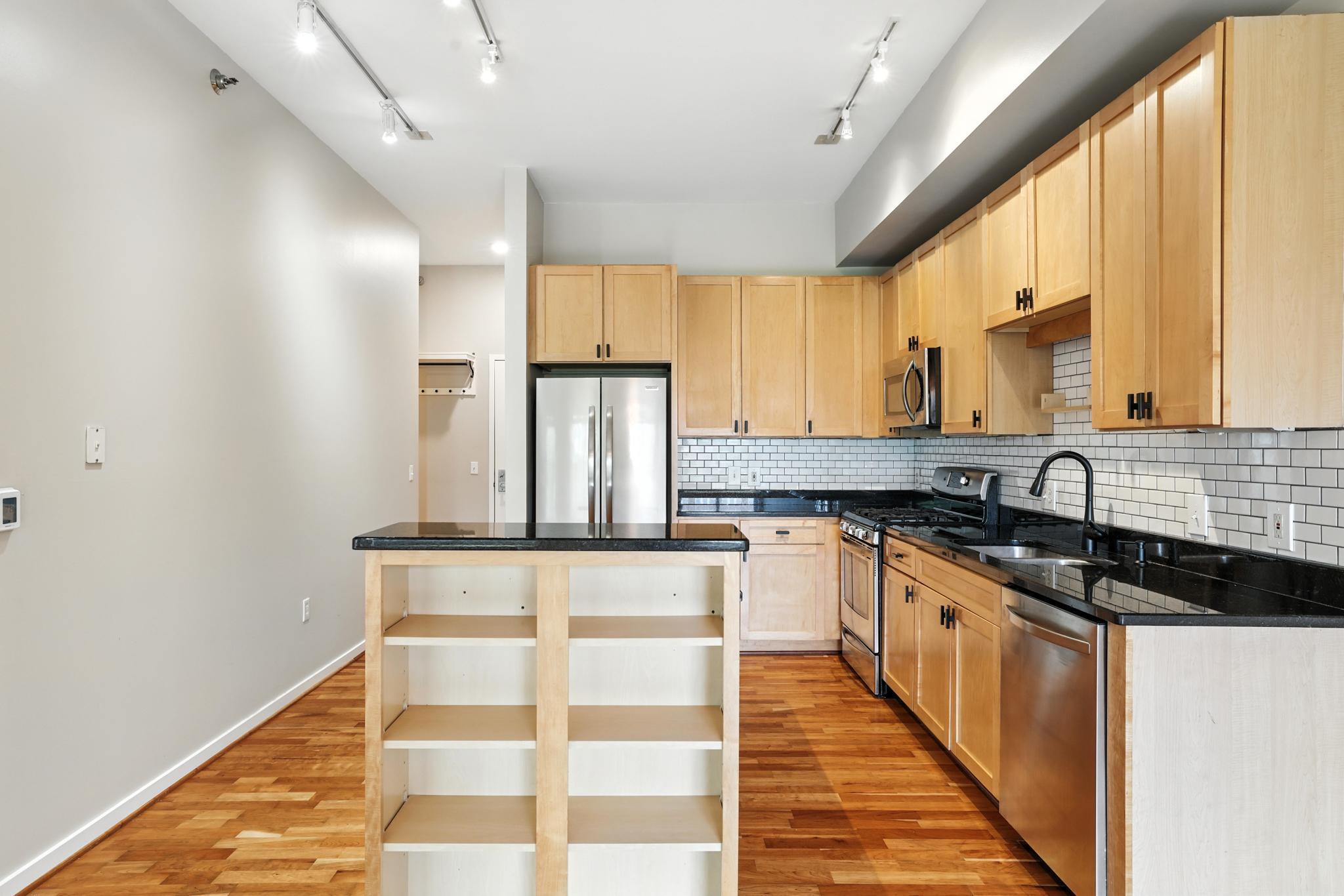 property viewer photo 4