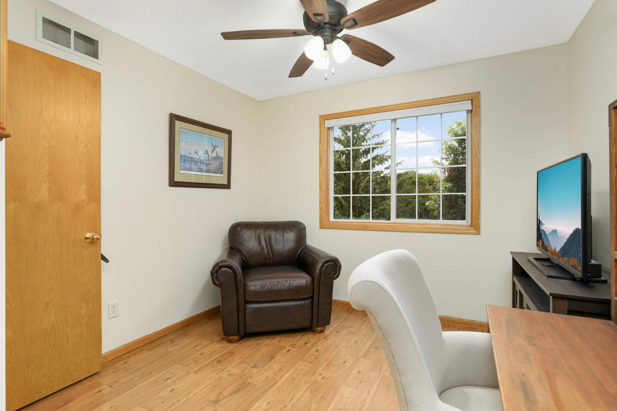 property viewer photo 21