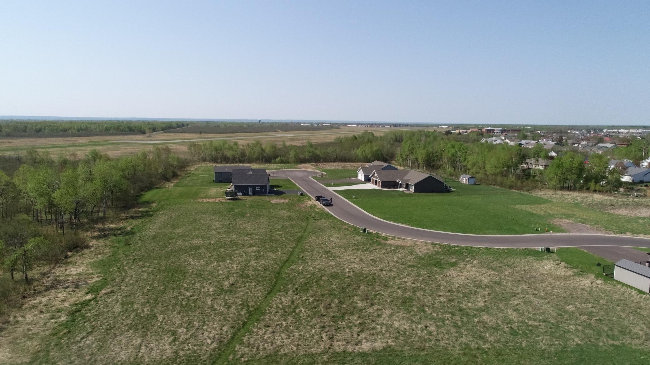 main property photo 23