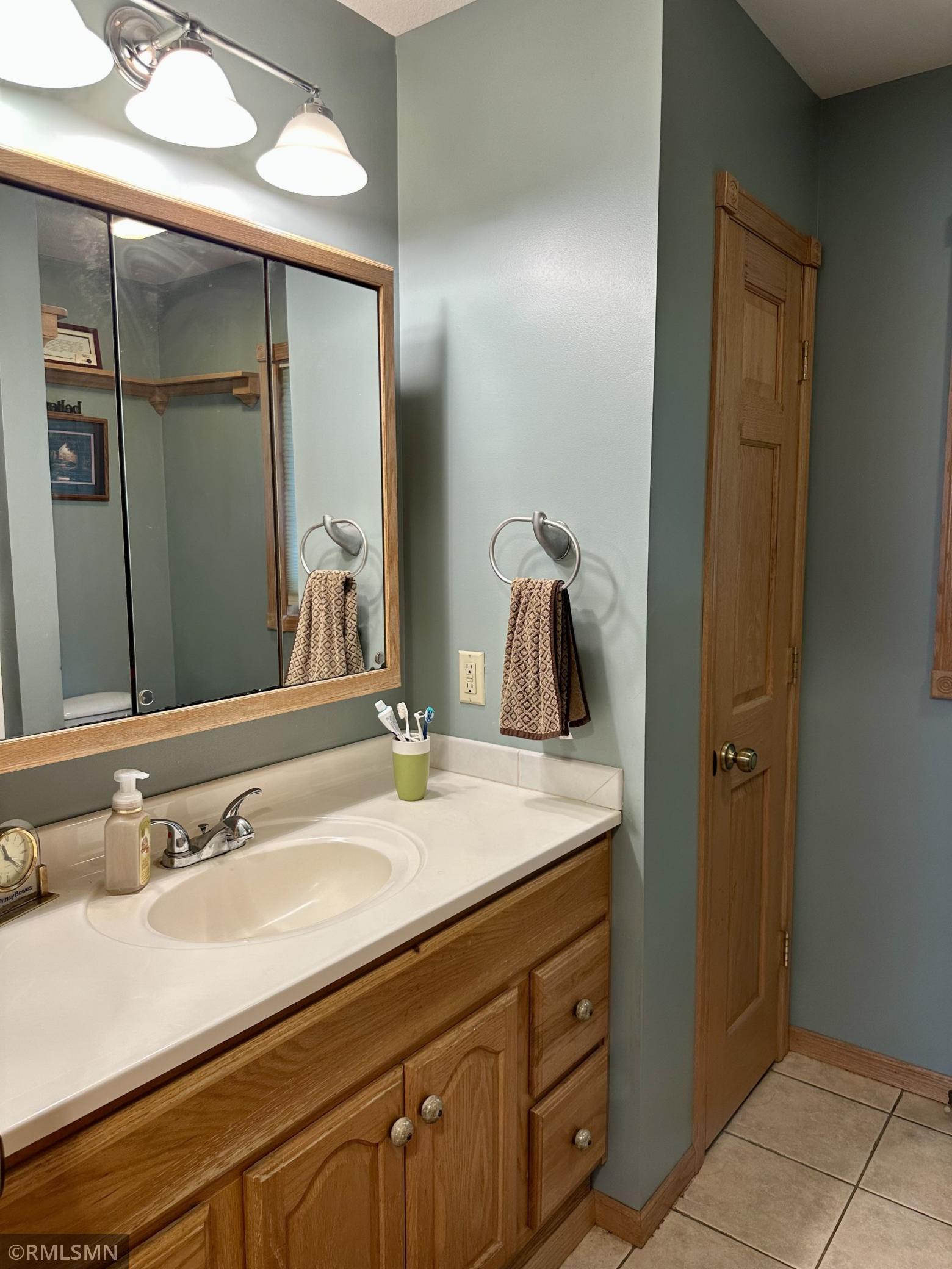 property viewer photo 16