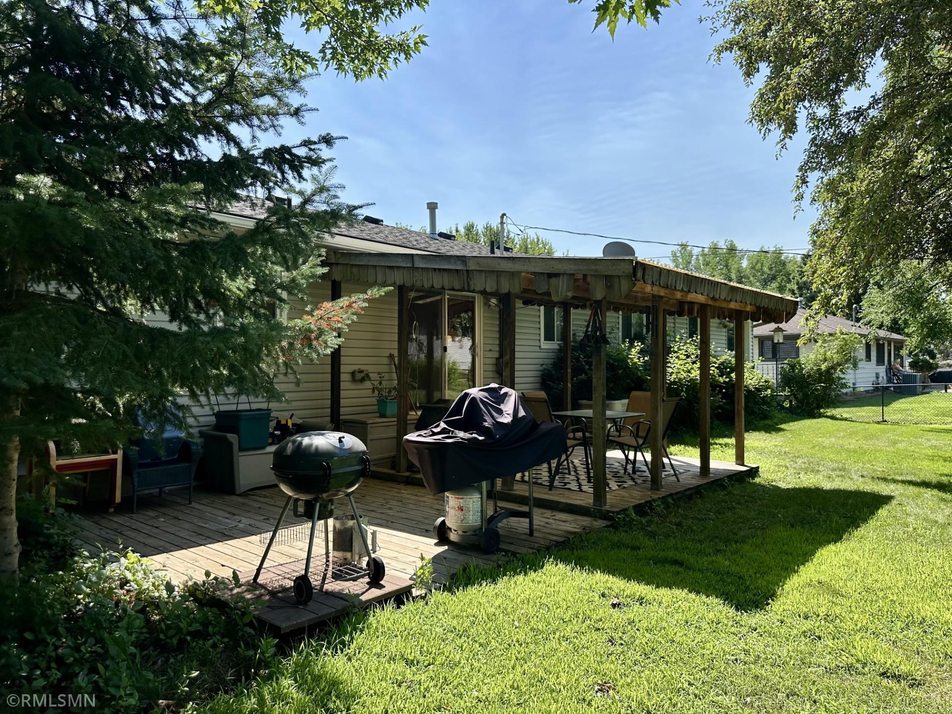 property viewer photo 23