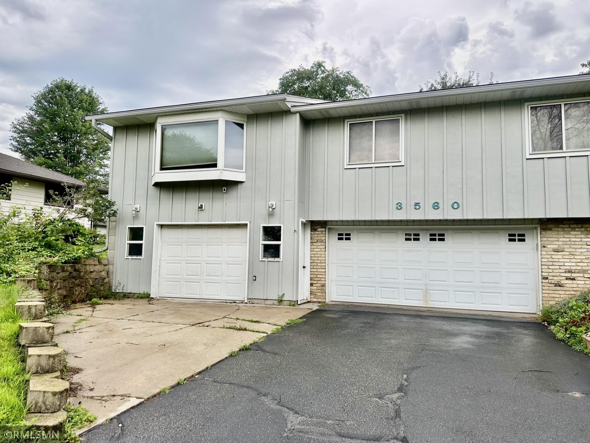 property viewer photo 3