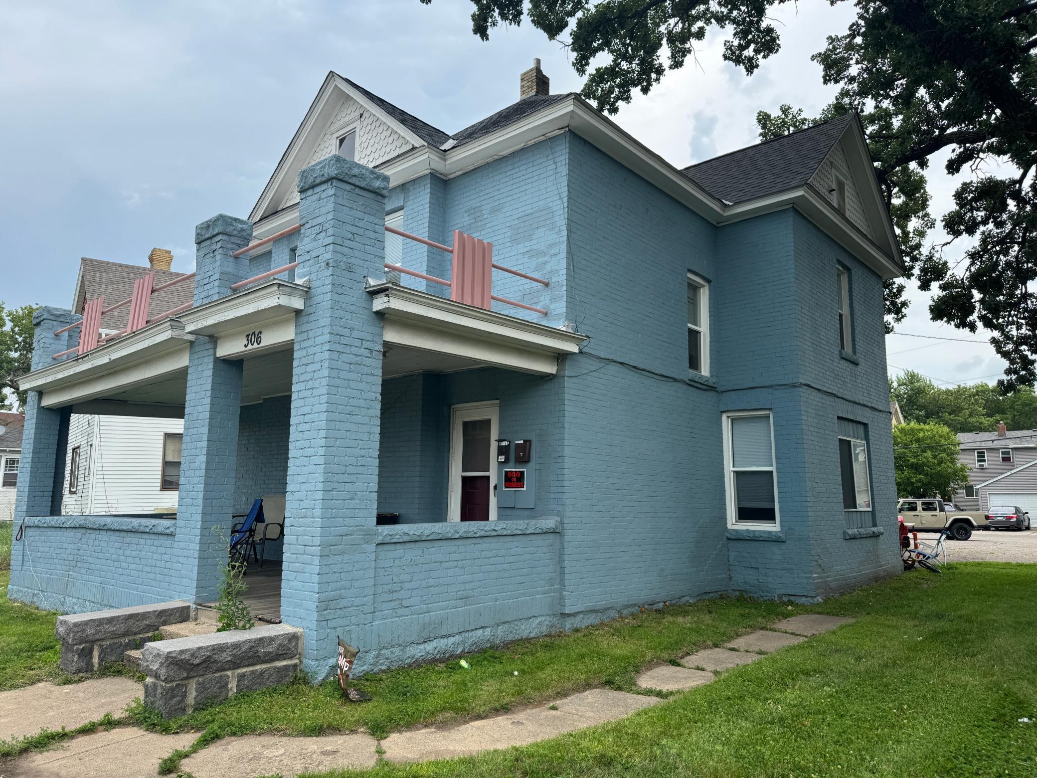 main property photo 17