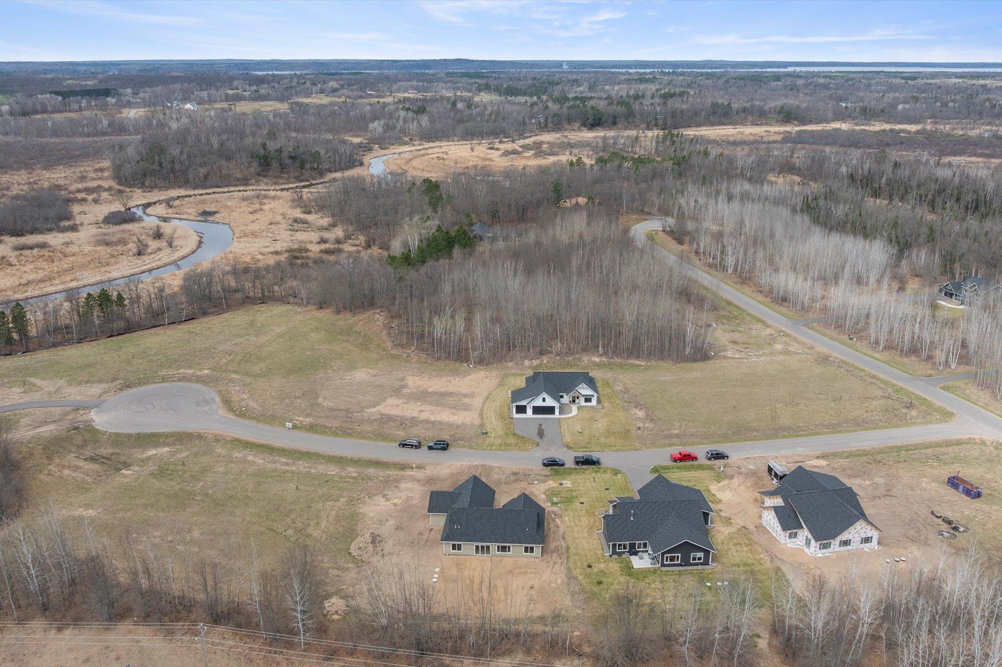 main property photo 40