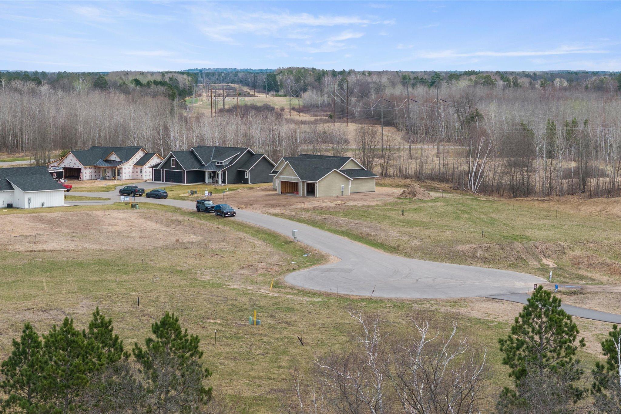 main property photo 9