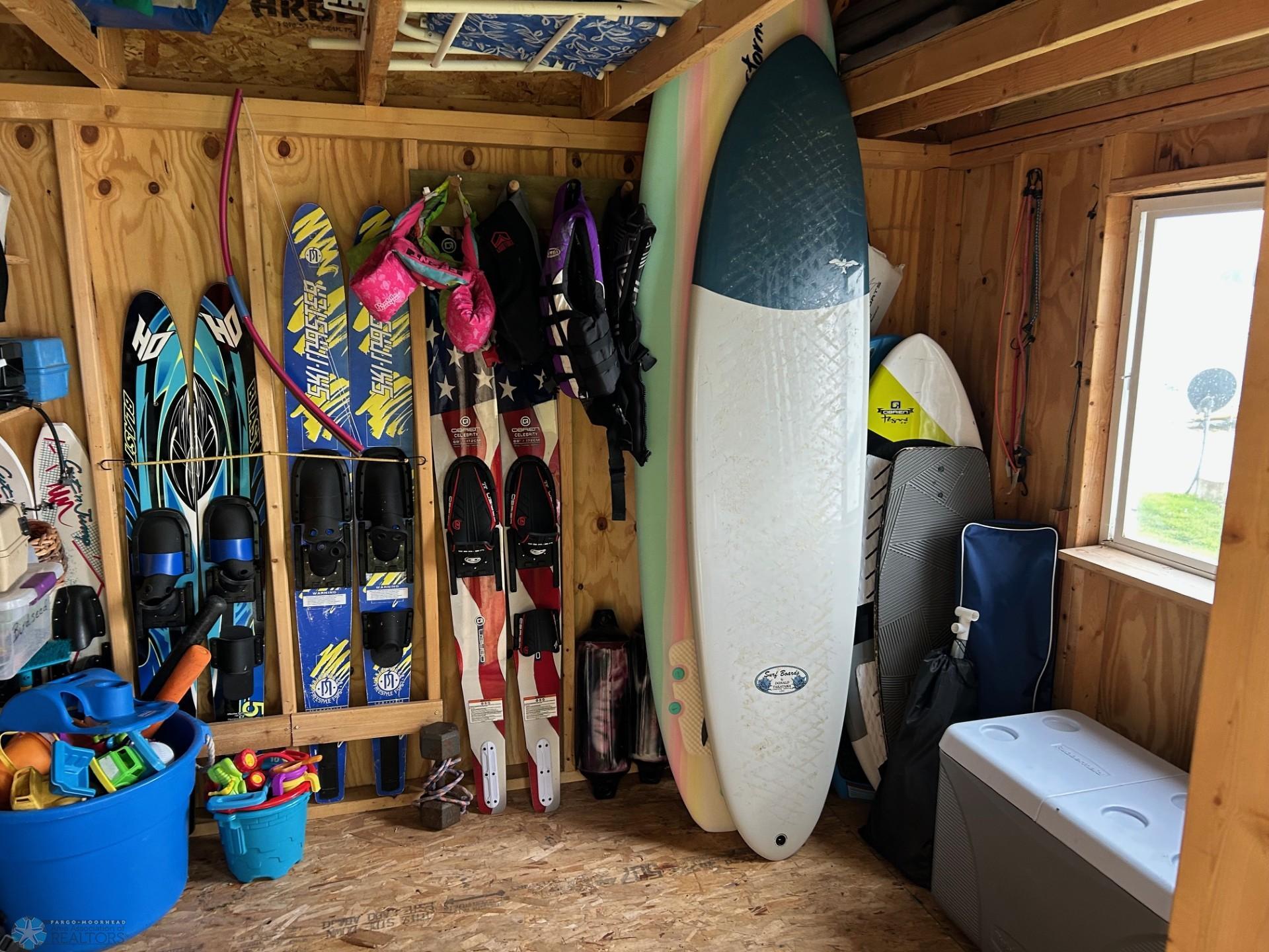 main property photo 41