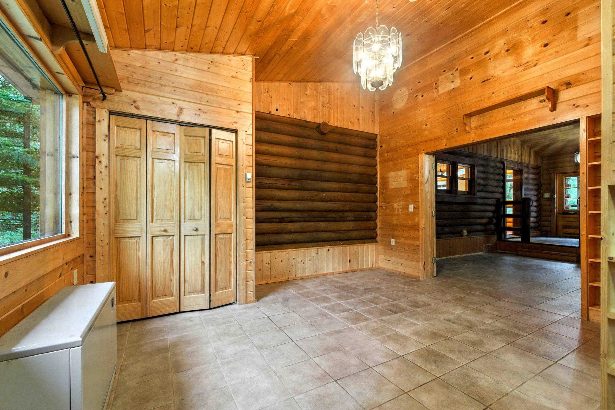 property viewer photo 11