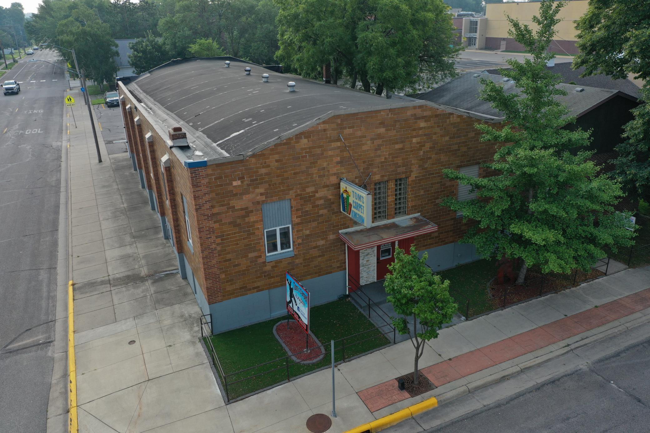 main property photo 31
