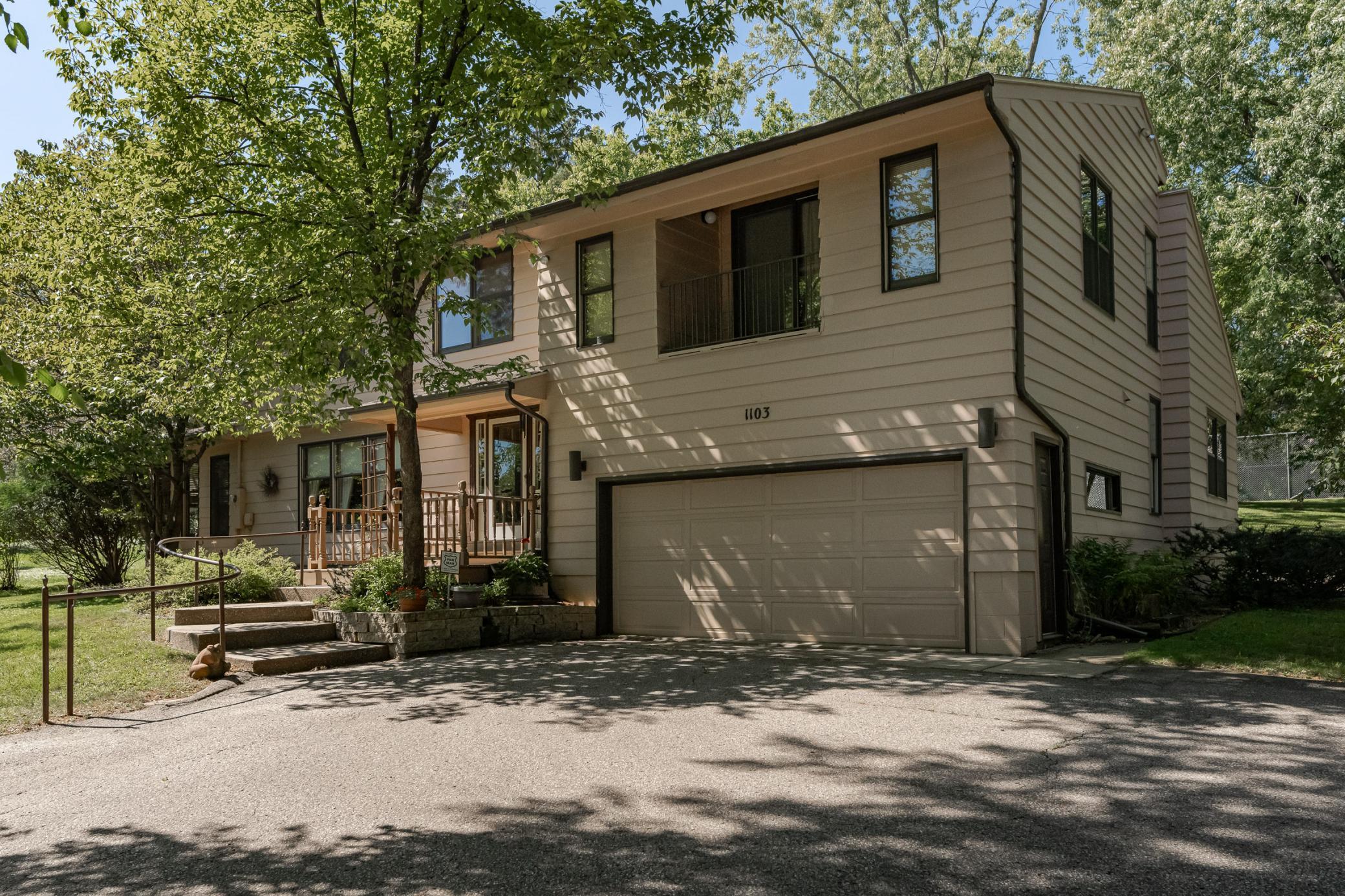 main property photo 4