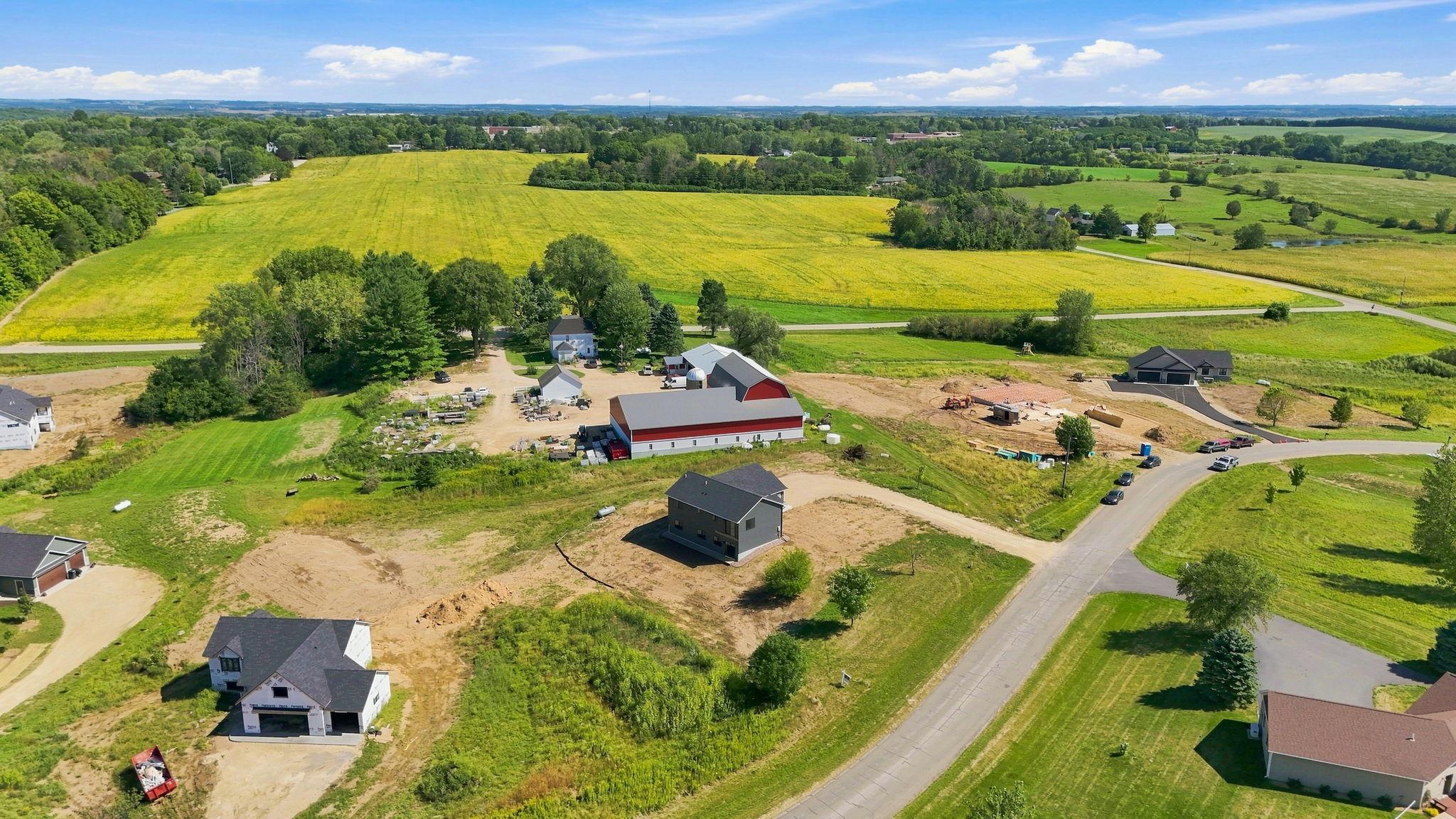 main property photo 35