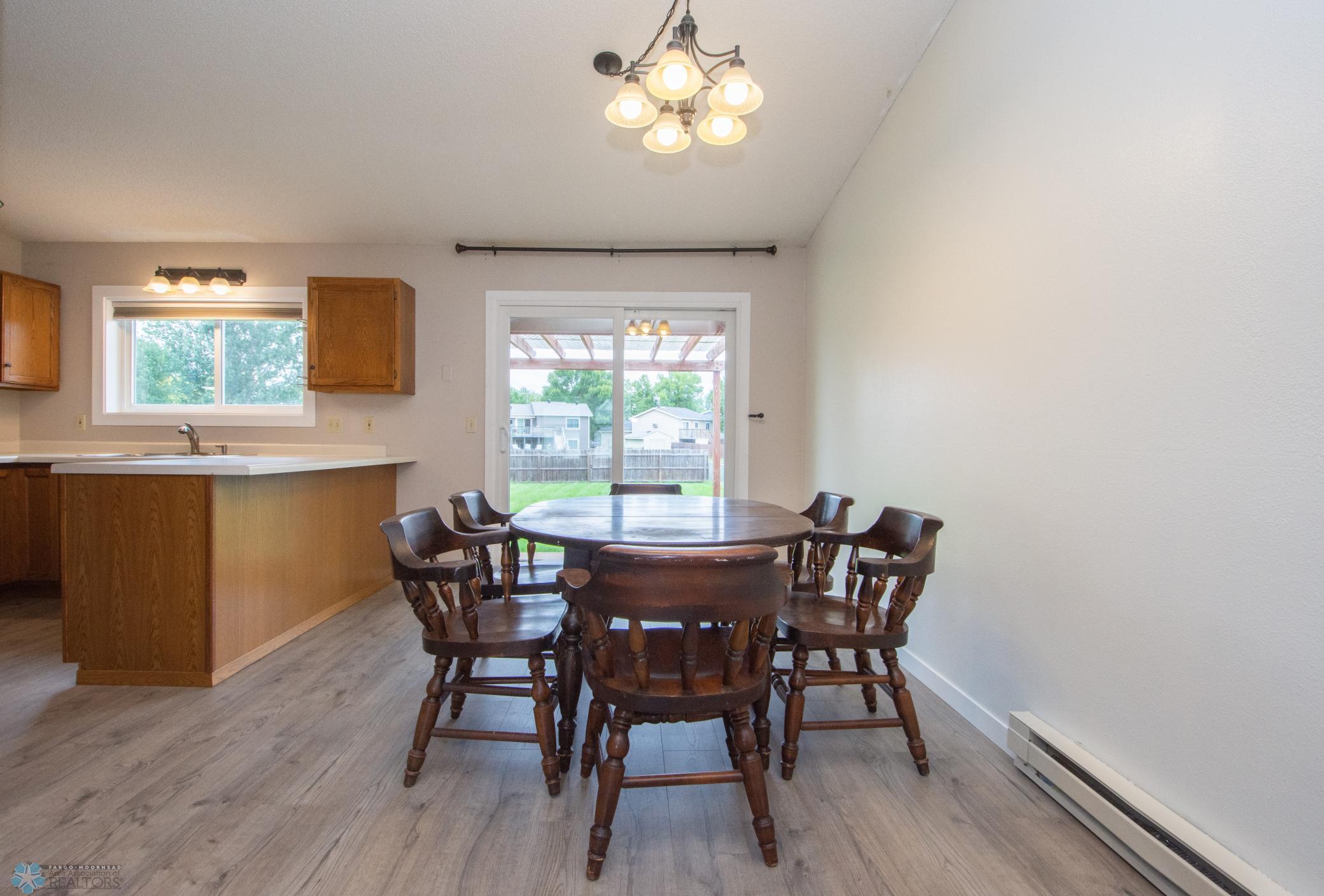 property viewer photo 10