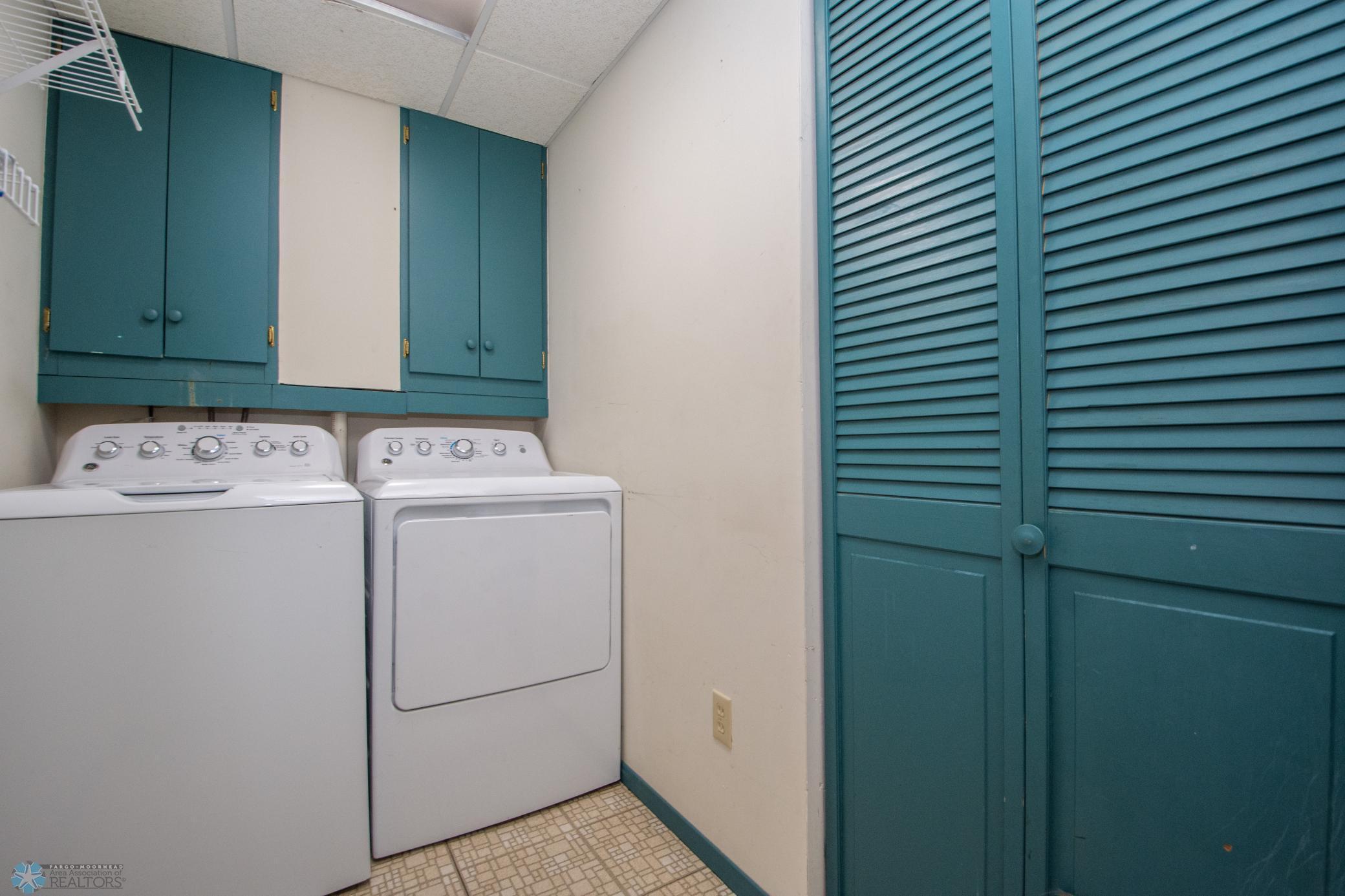property viewer photo 28