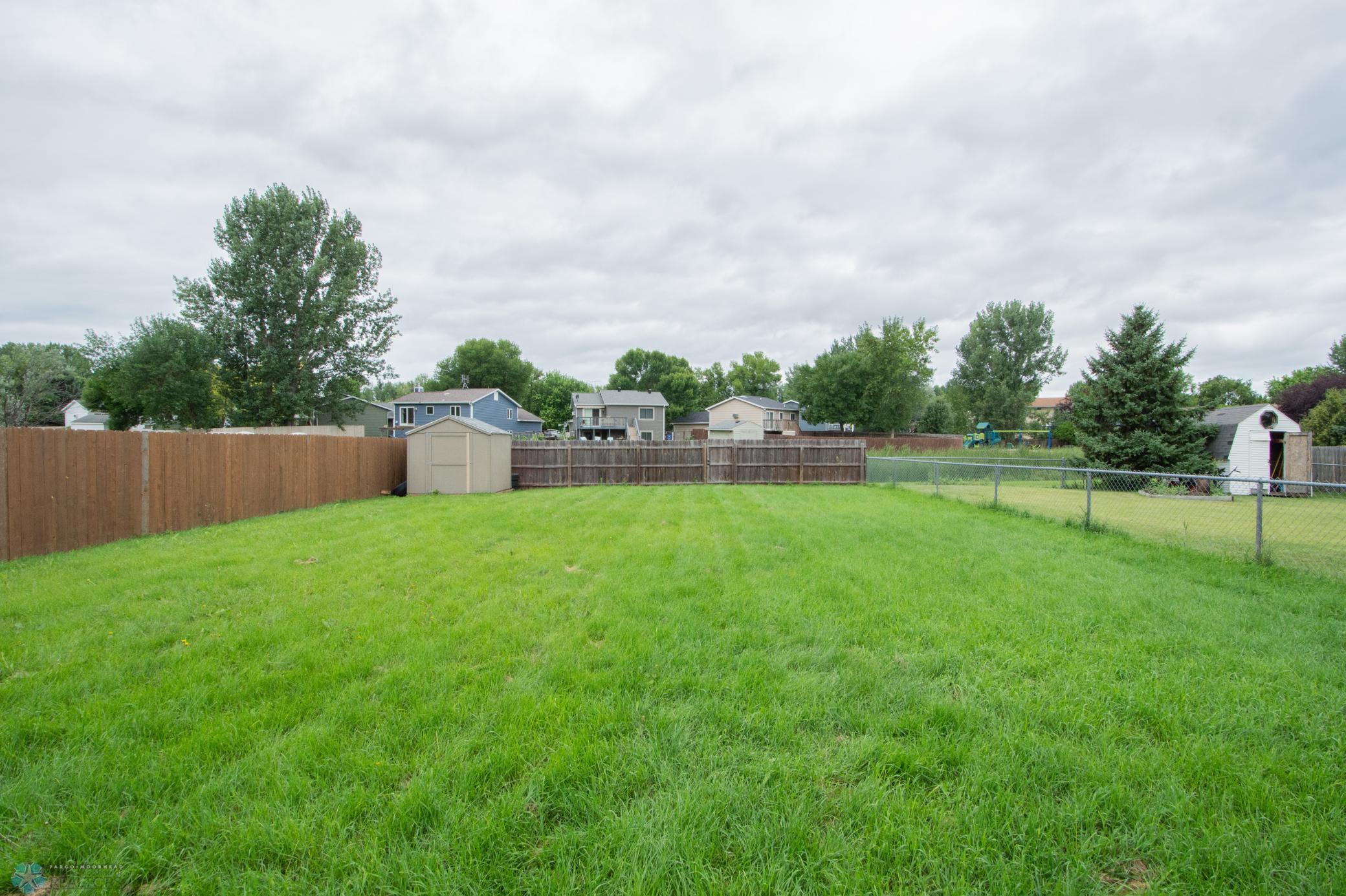property viewer photo 6