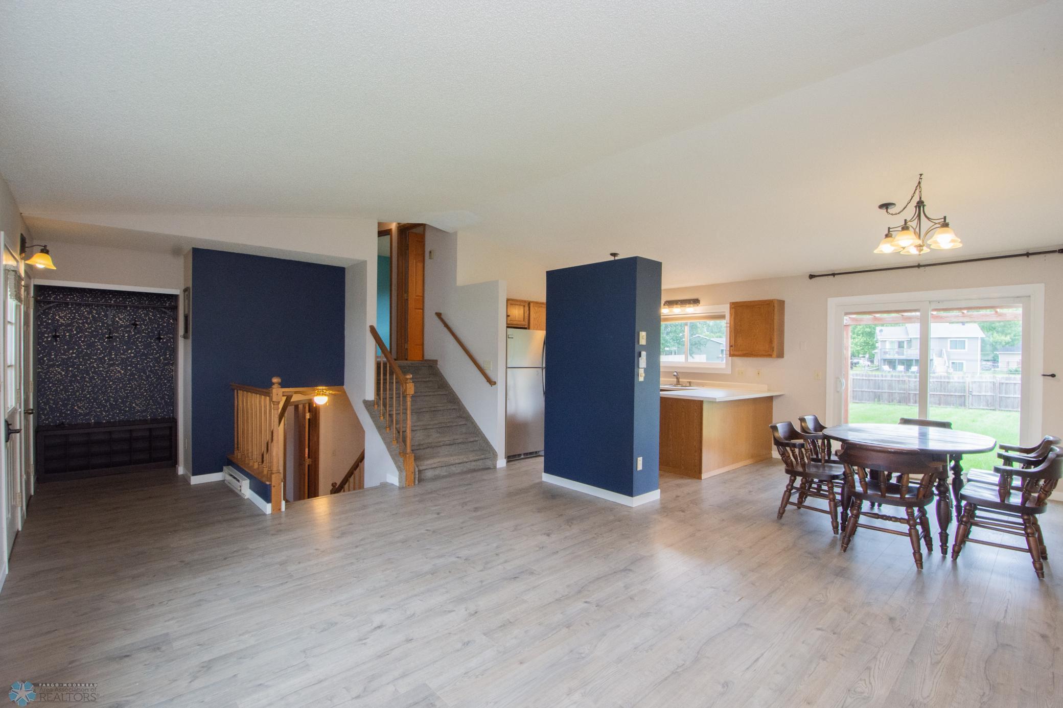 property viewer photo 8