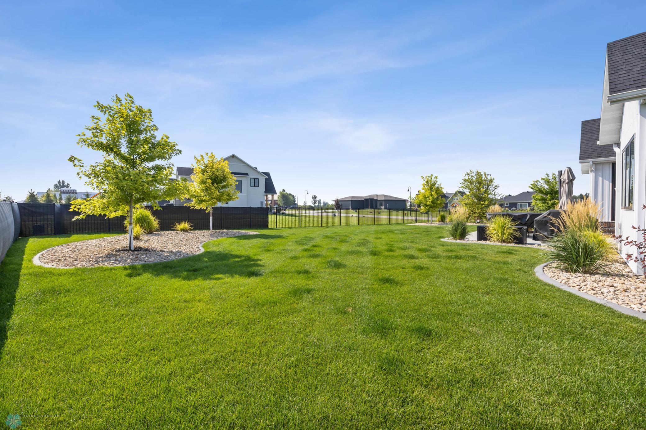 main property photo 50