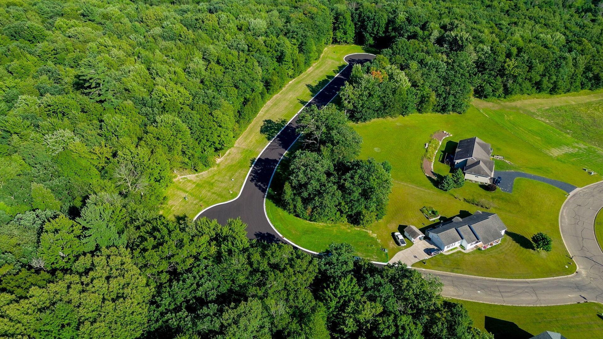 main property photo 10