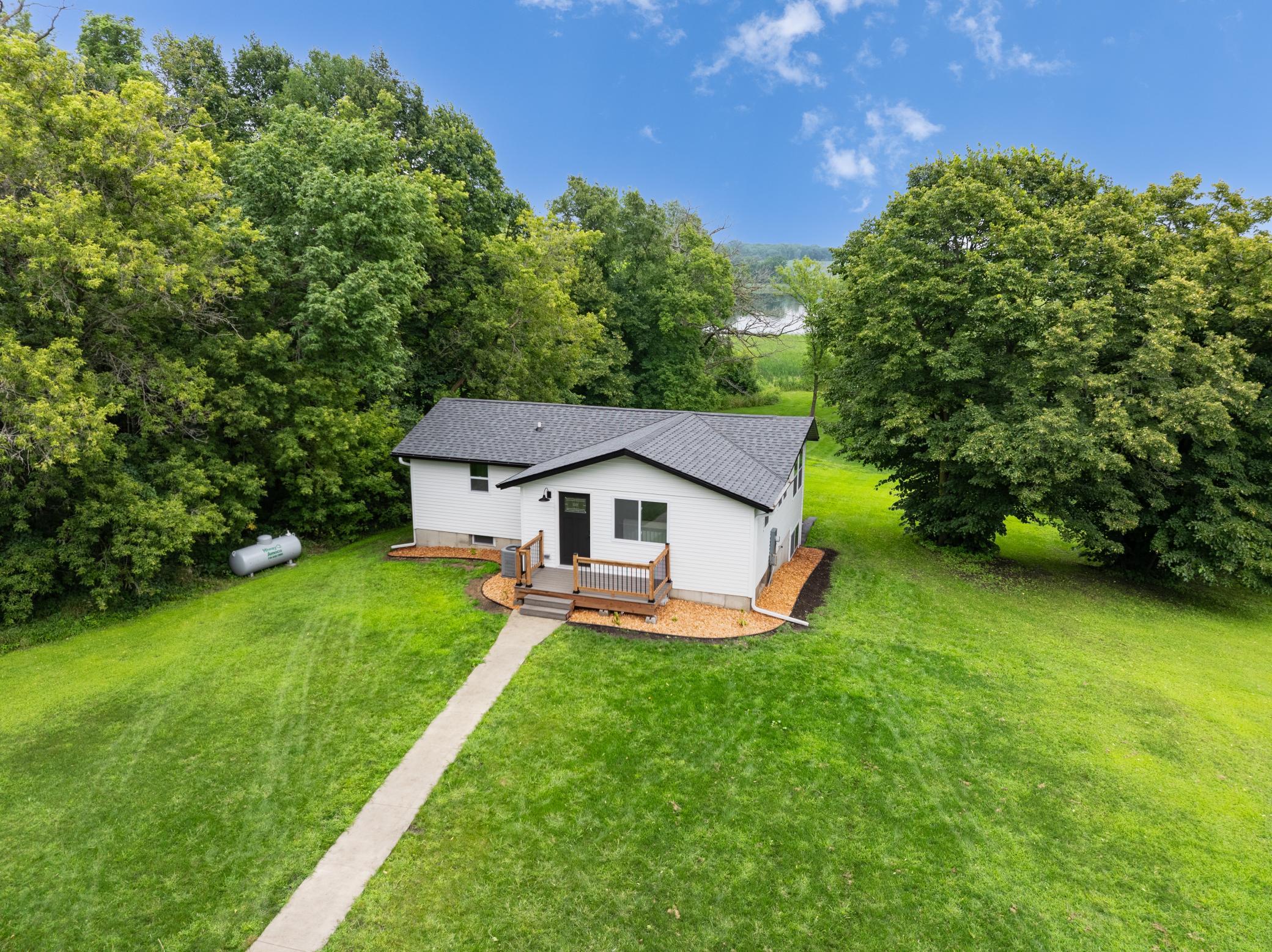 main property photo 42