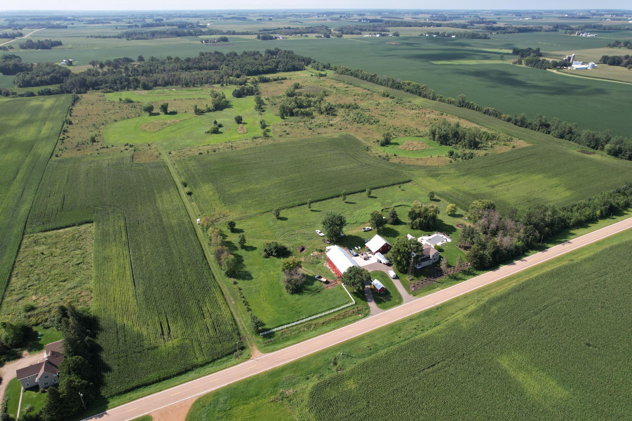 main property photo 7