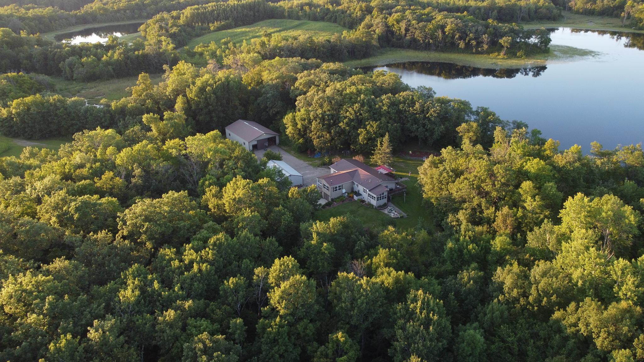 main property photo 41