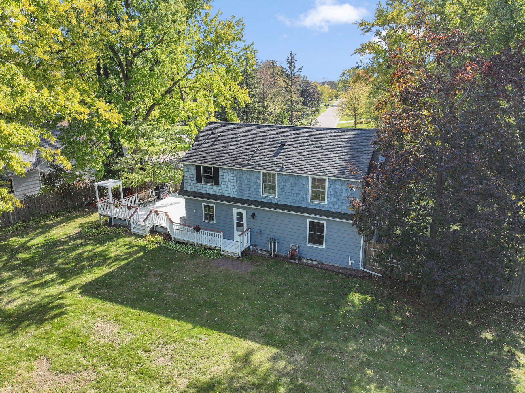 main property photo 50
