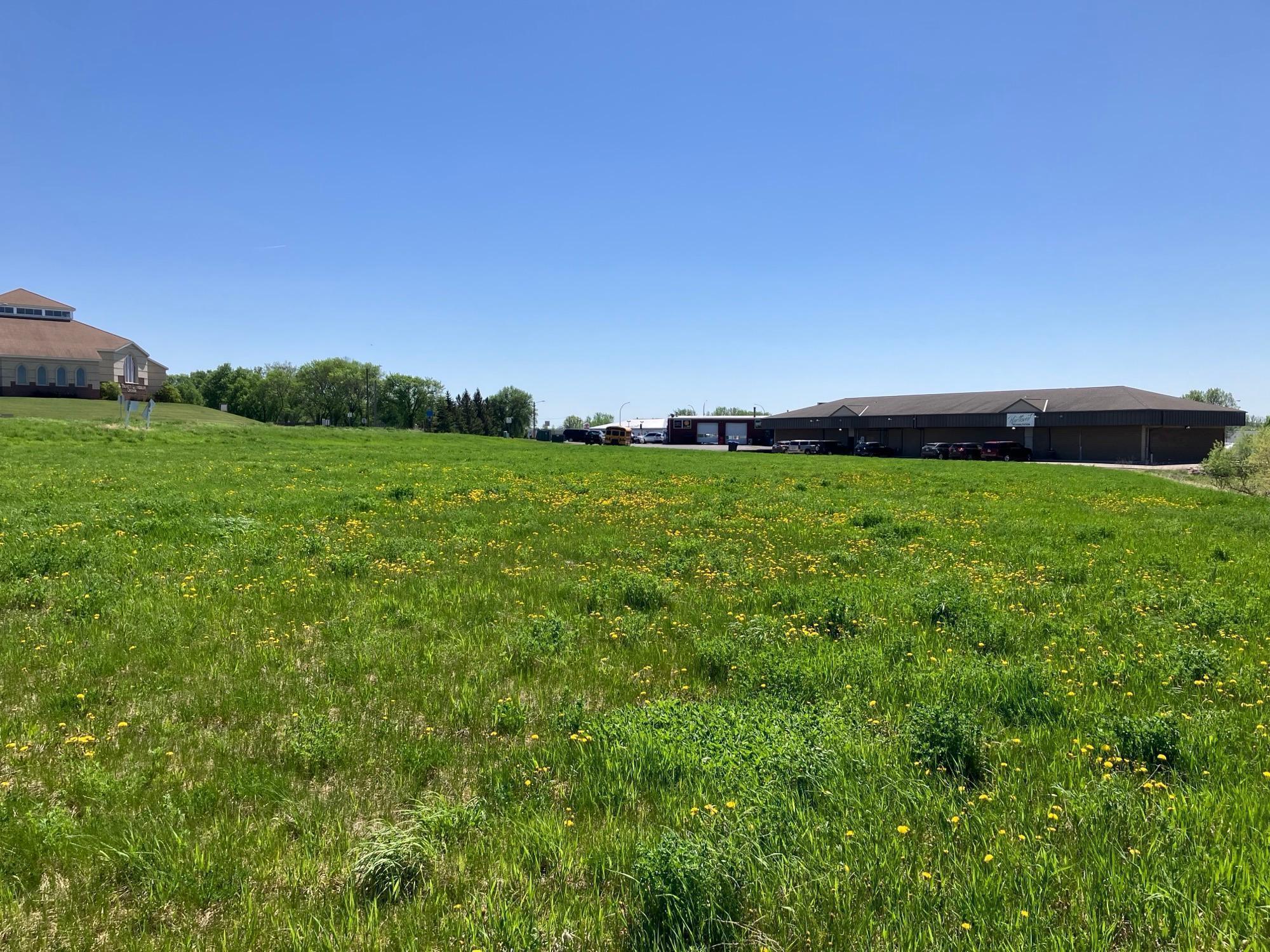 main property photo 4