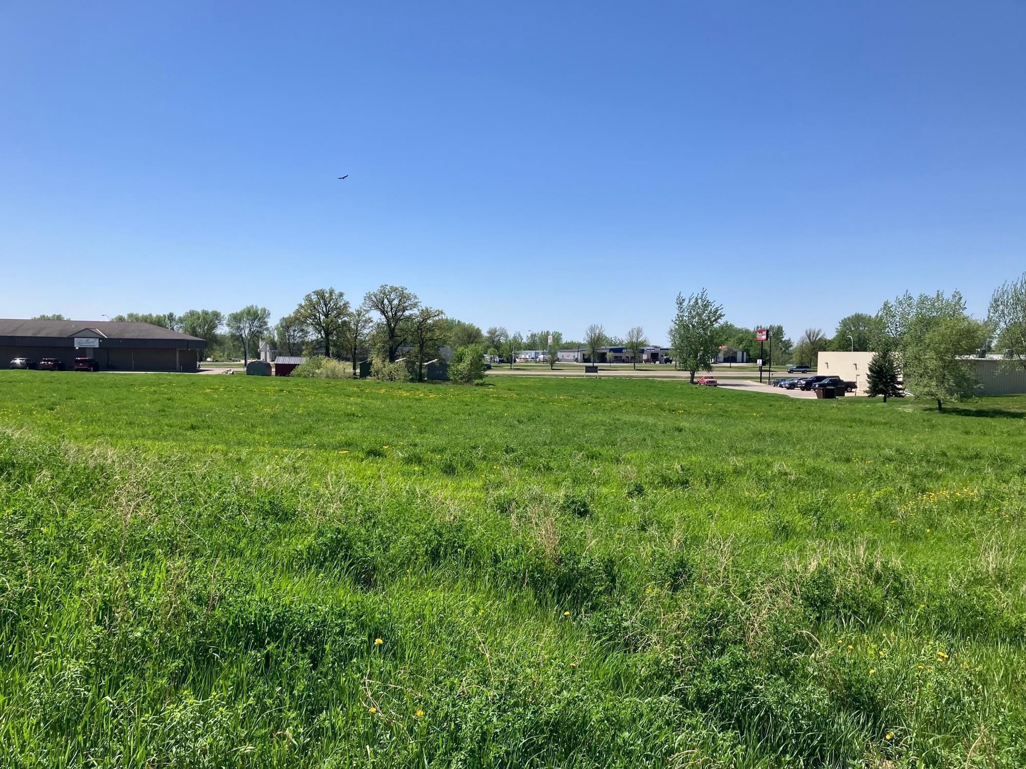 main property photo 4