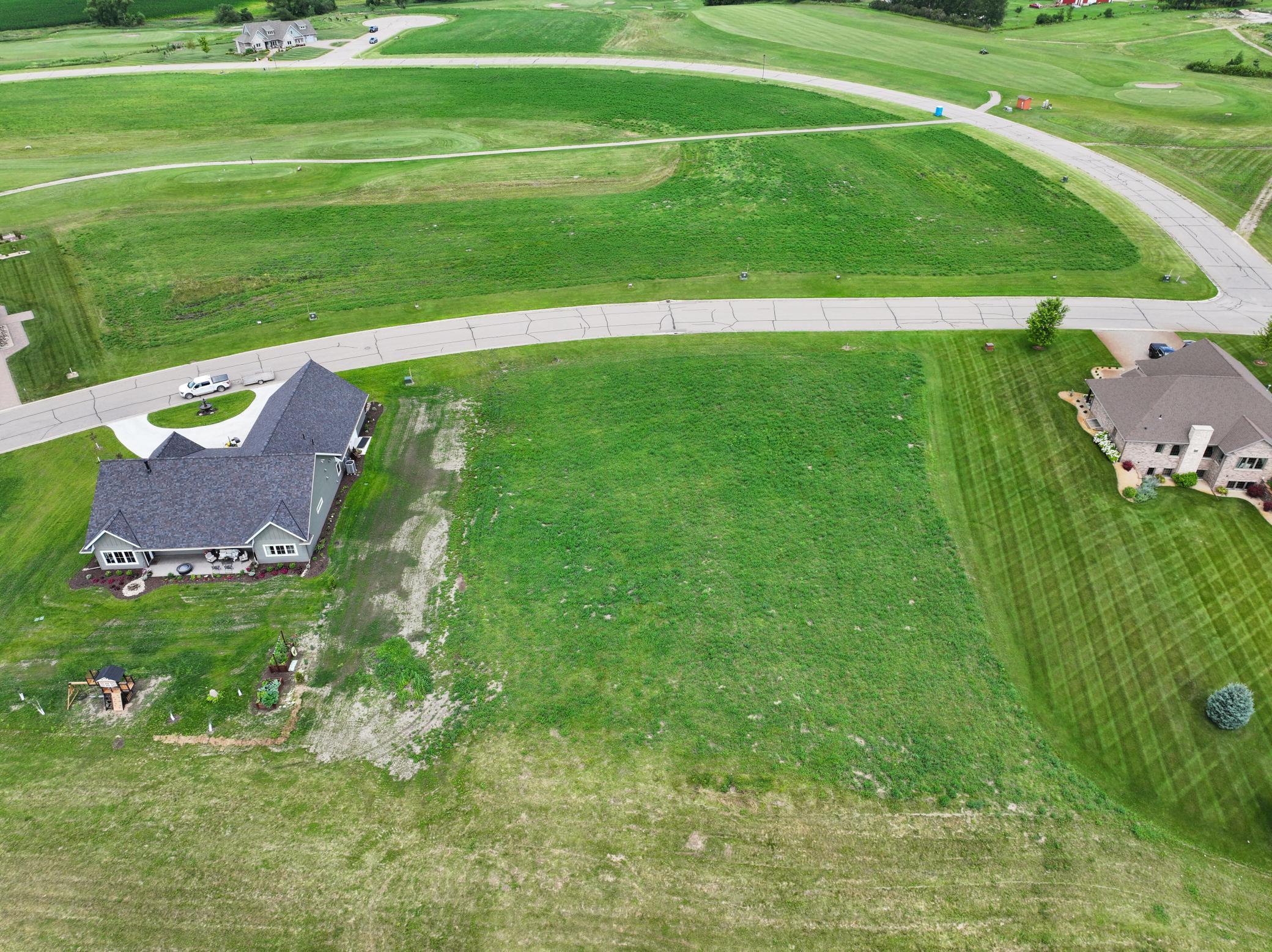 main property photo 5