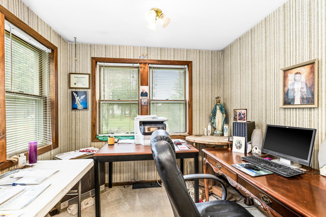 main property photo 20