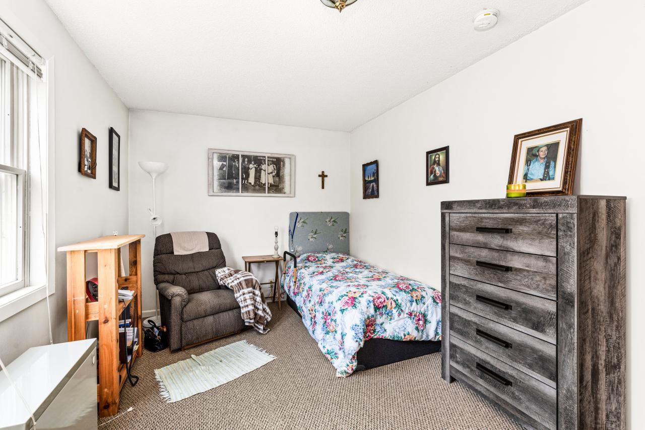 main property photo 64