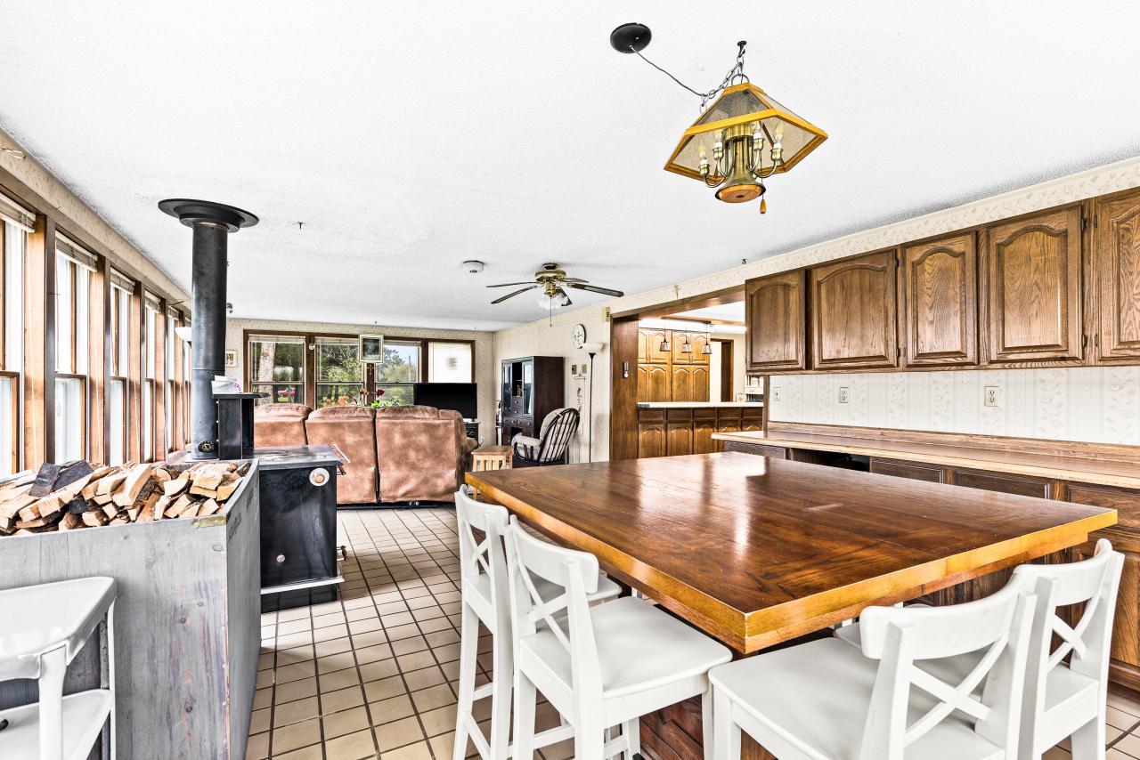 main property photo 74
