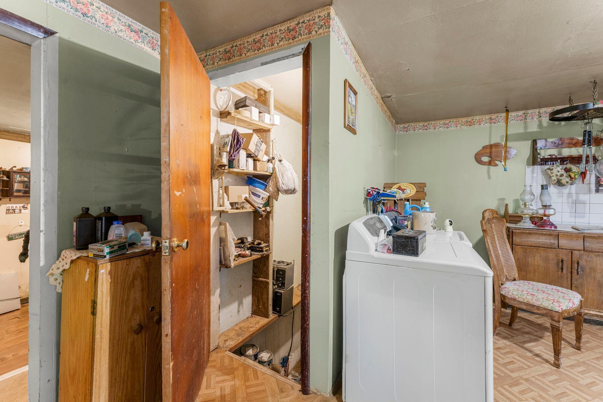 main property photo 44