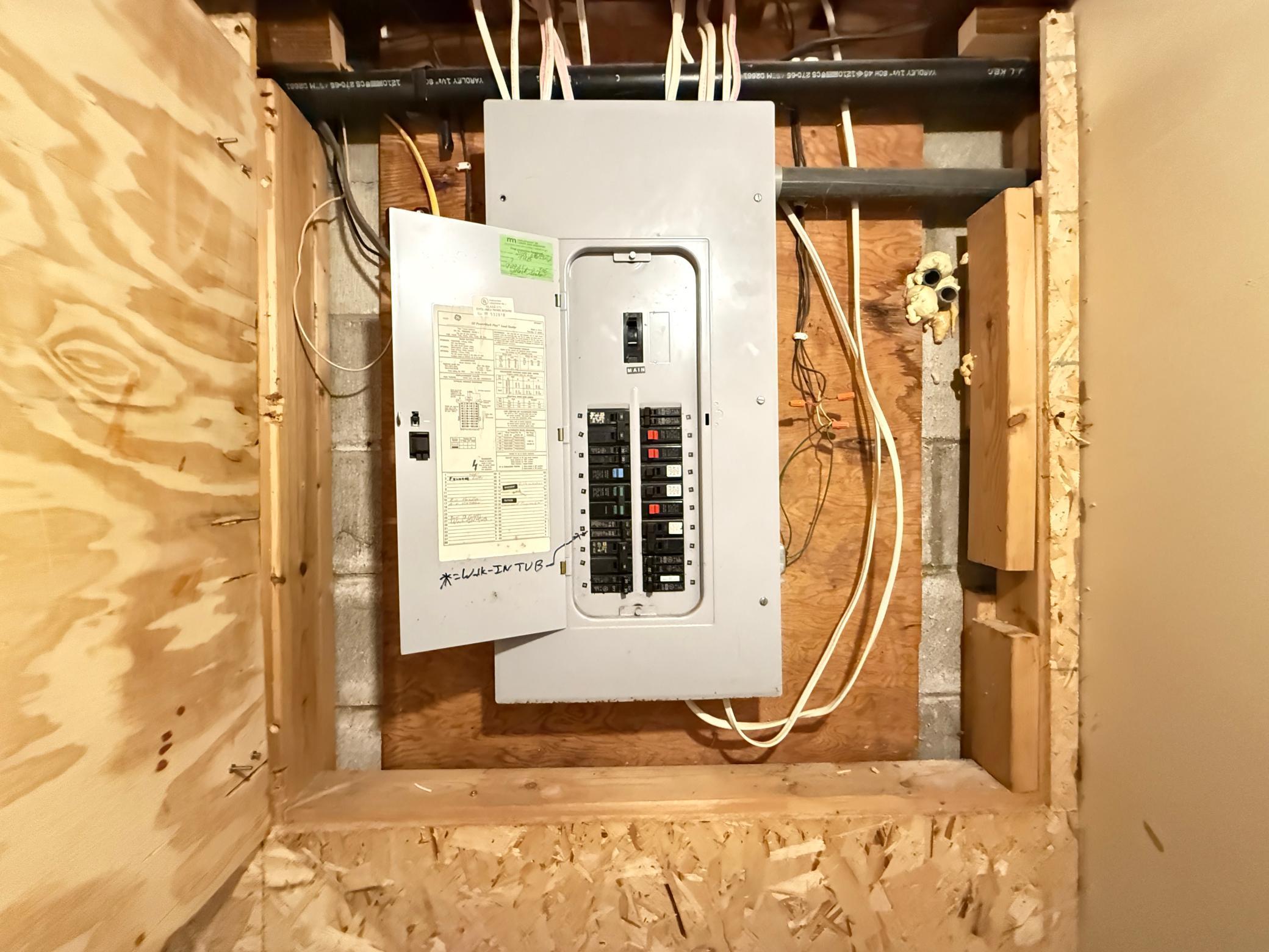 main property photo 47