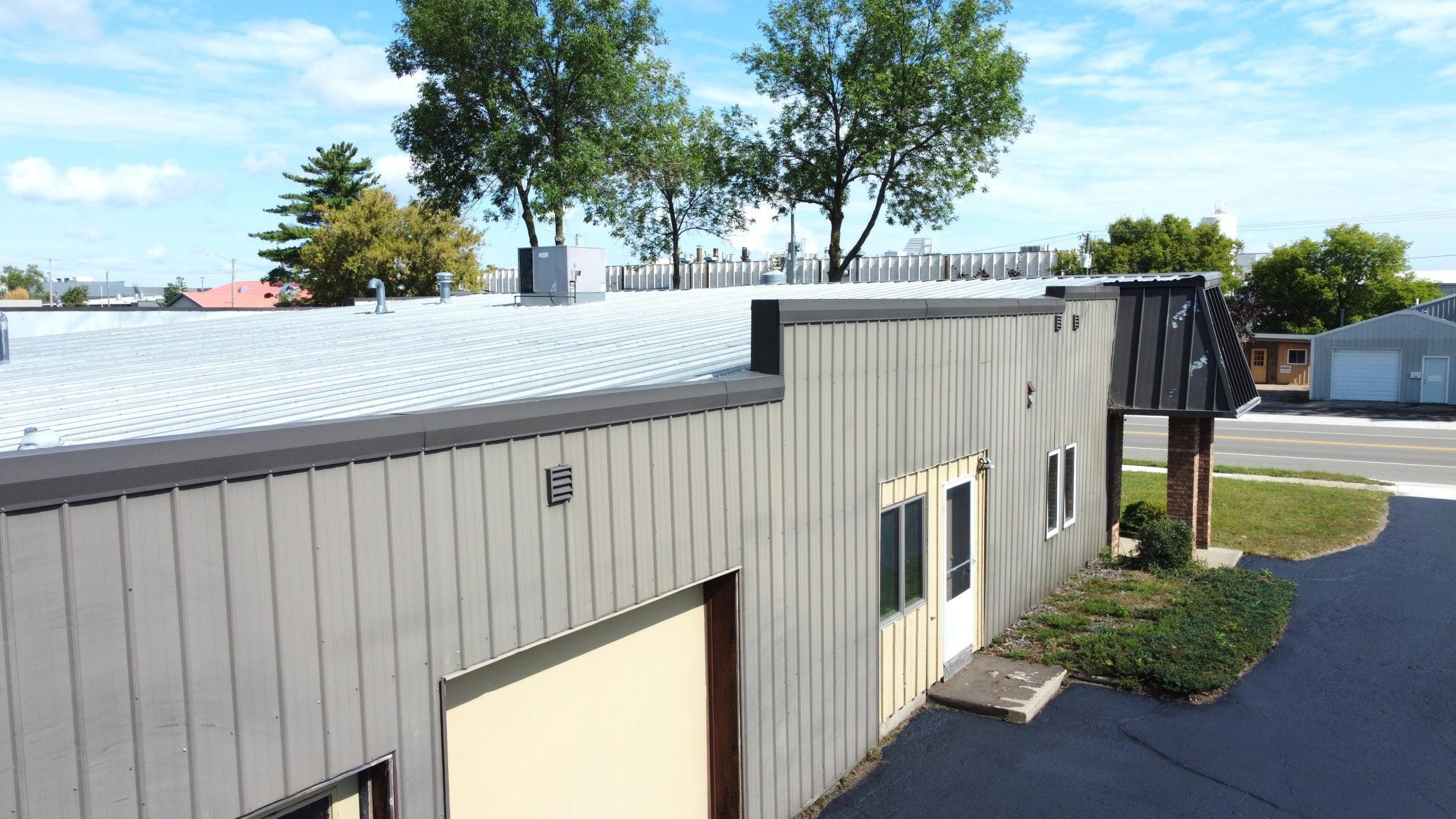 main property photo 12