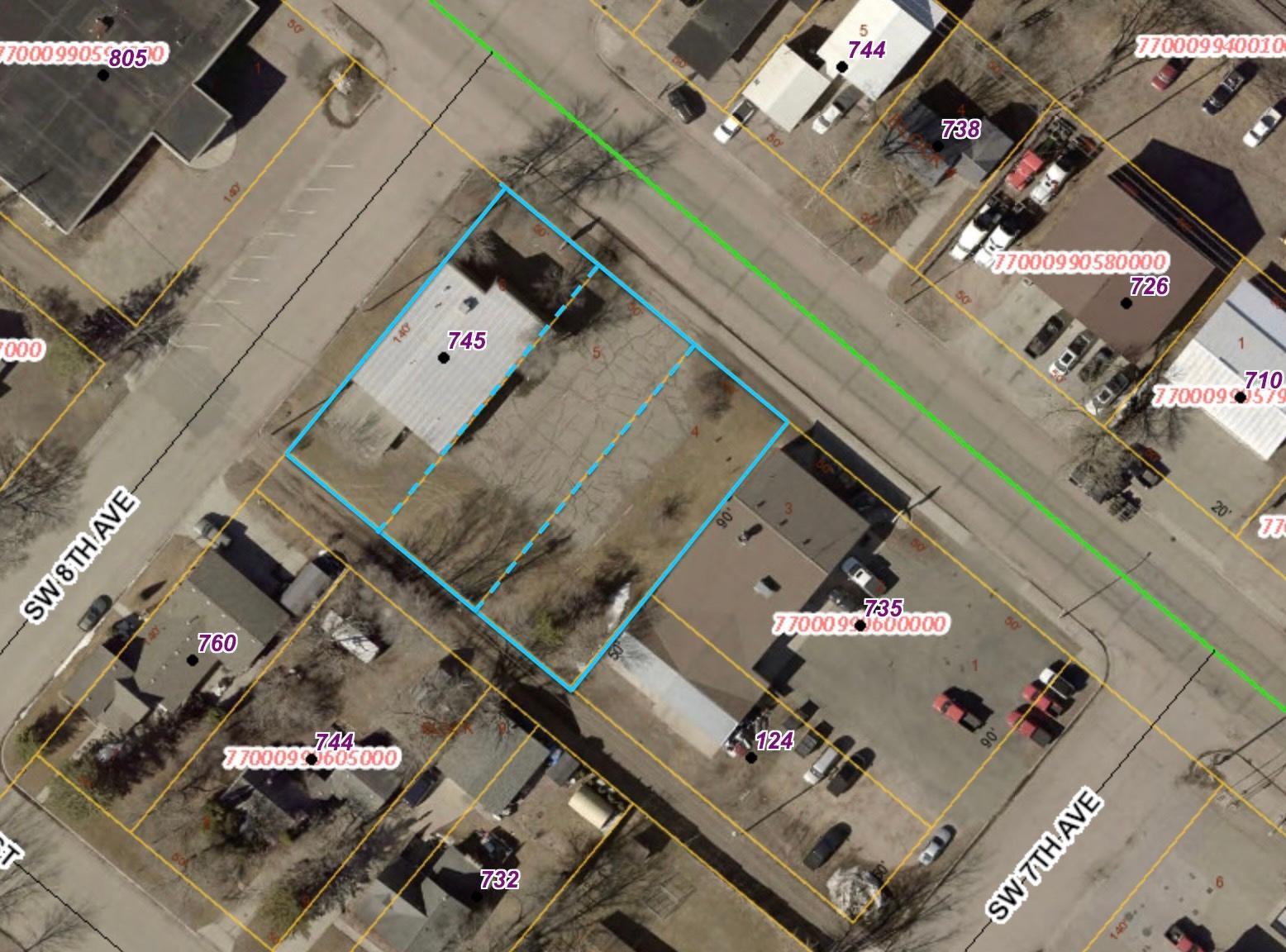 main property photo 41