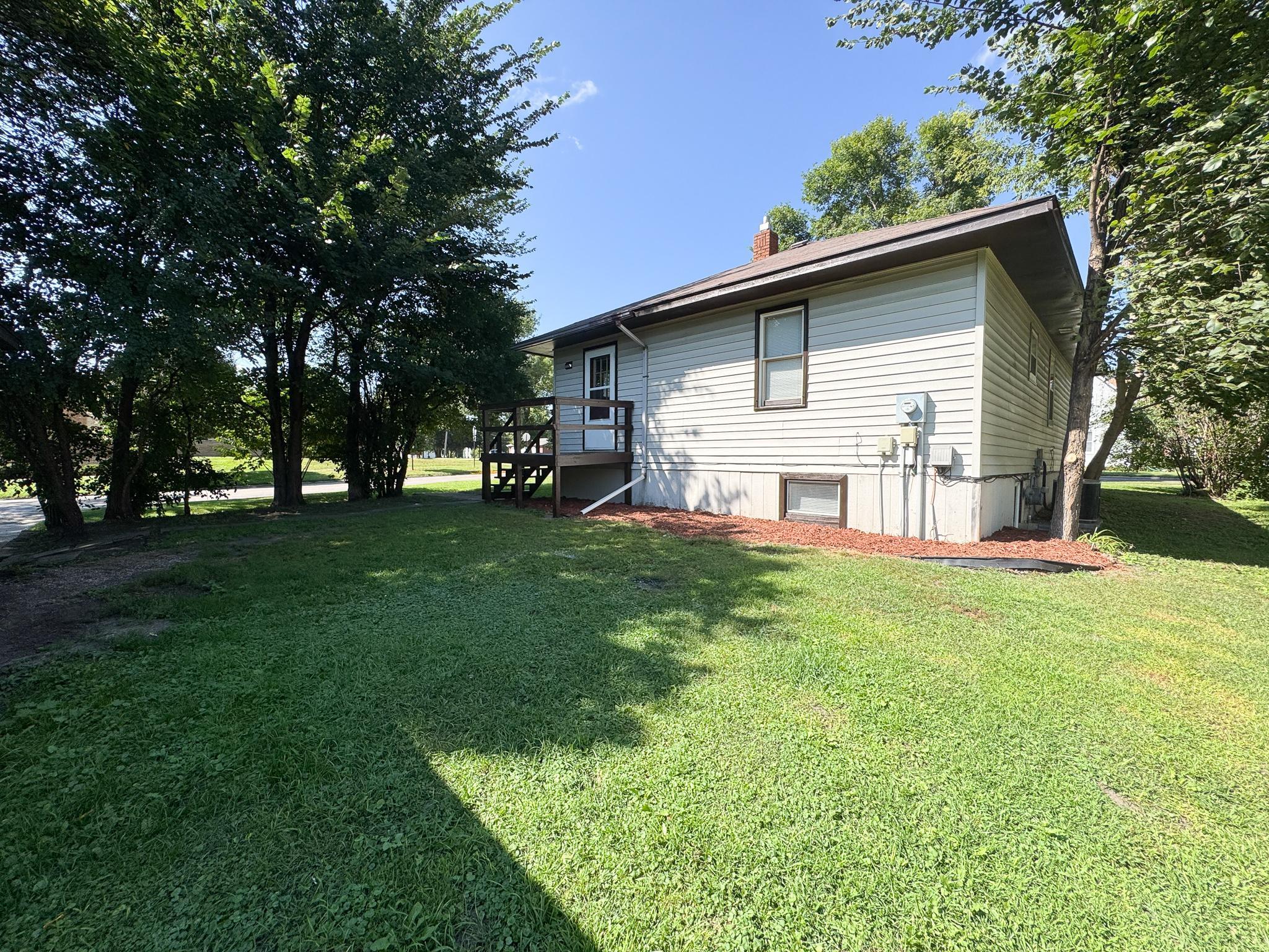 property viewer photo 26