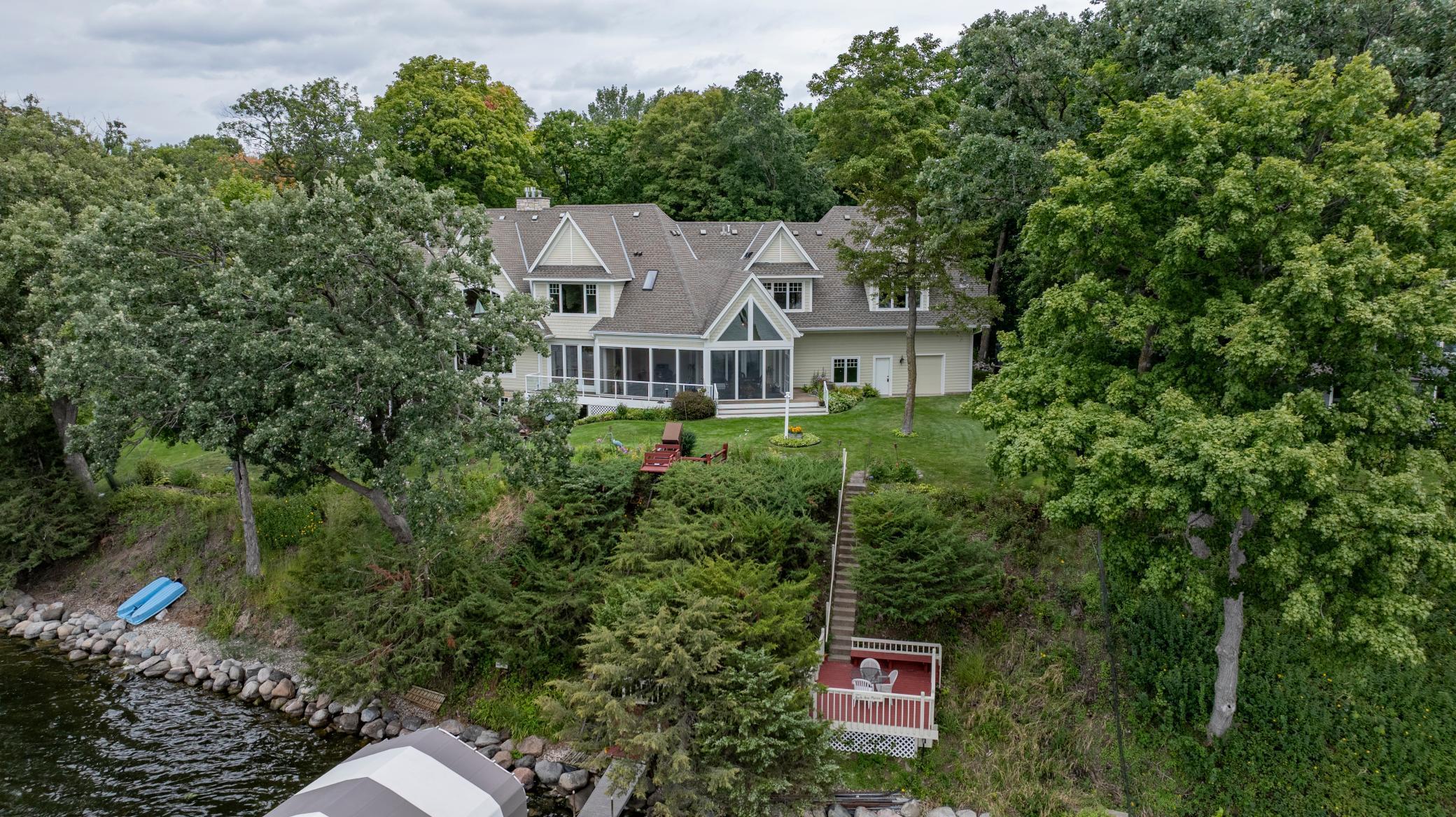 main property photo 42