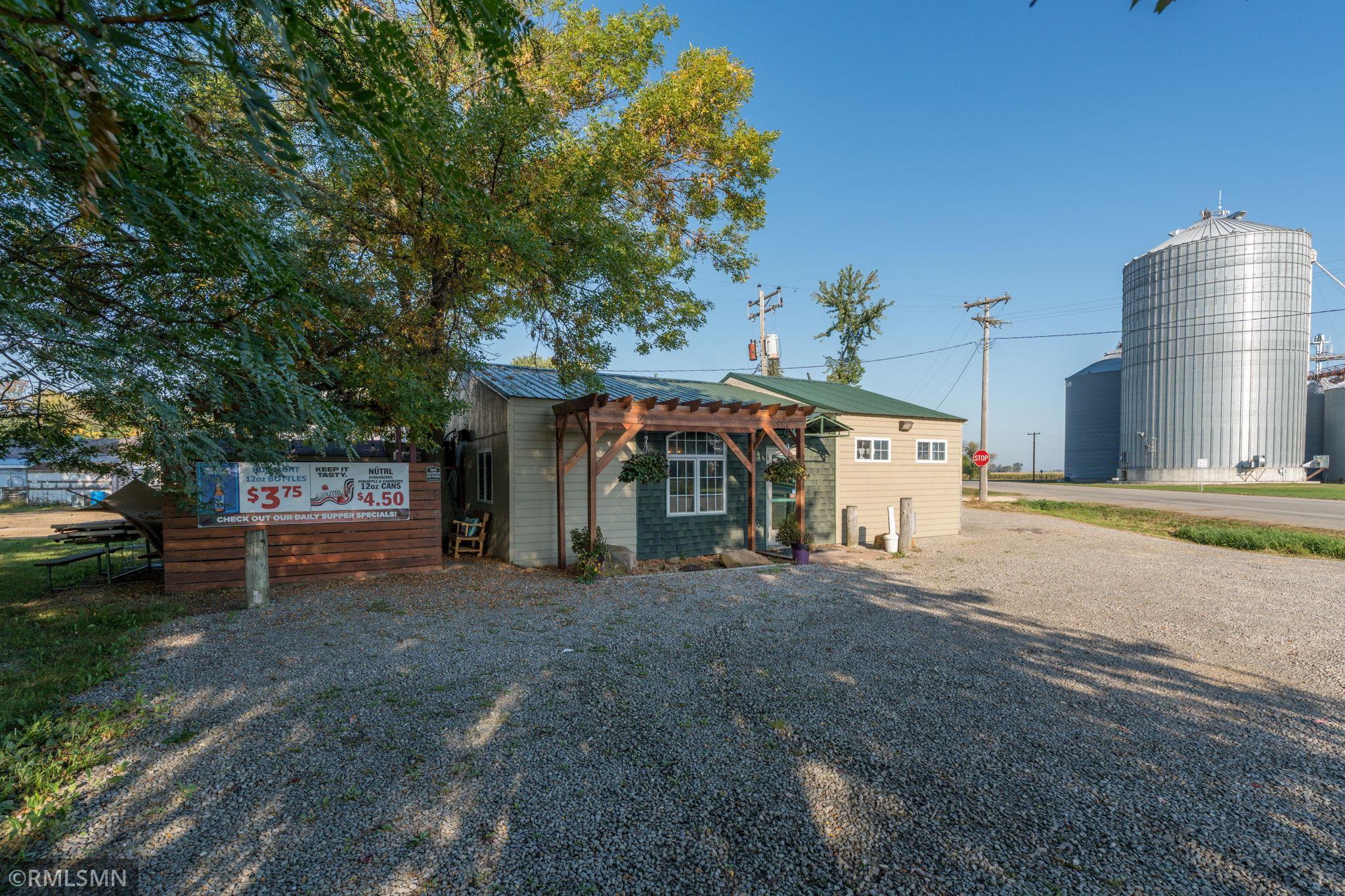 main property photo 1