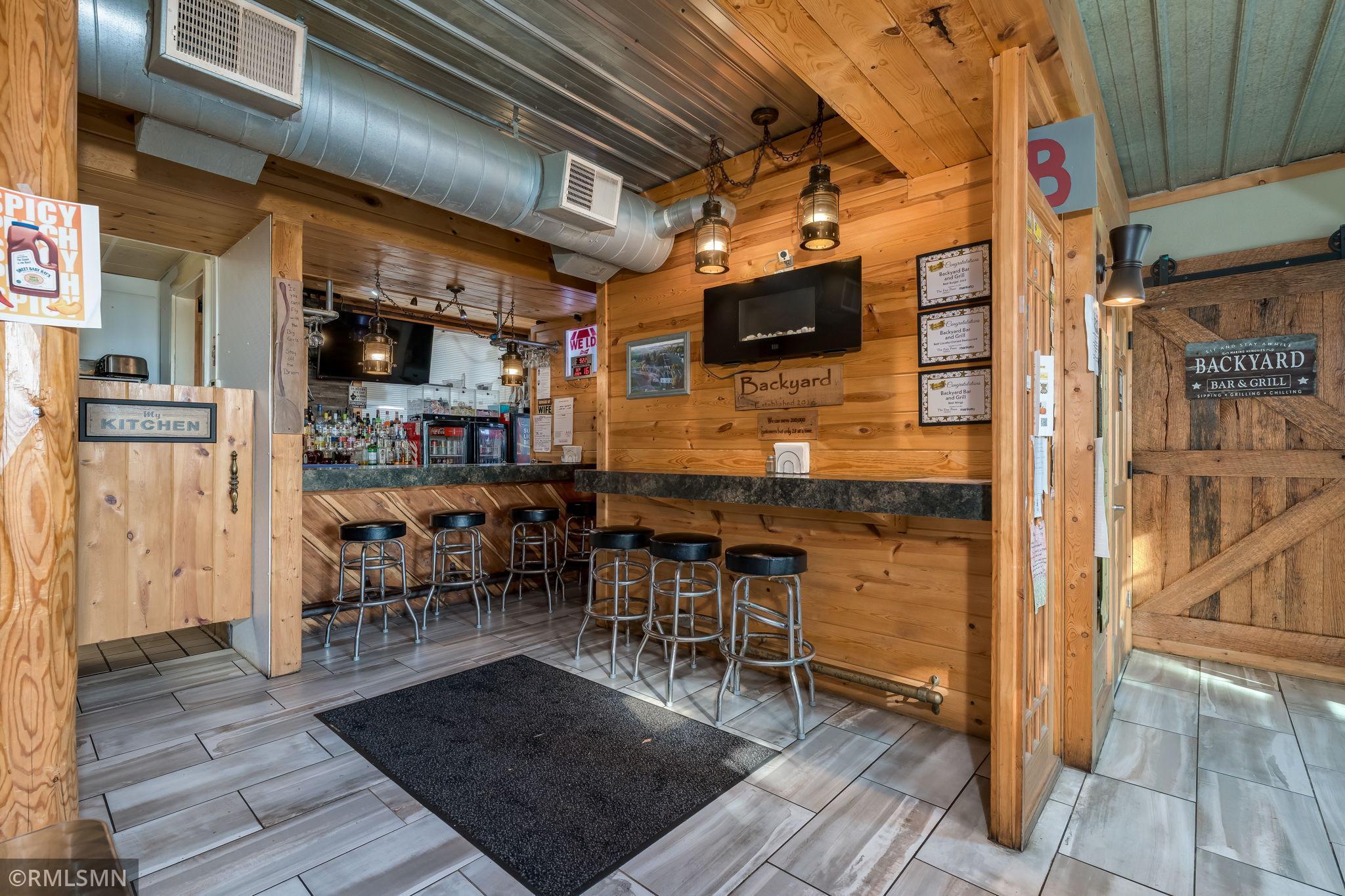 main property photo 15