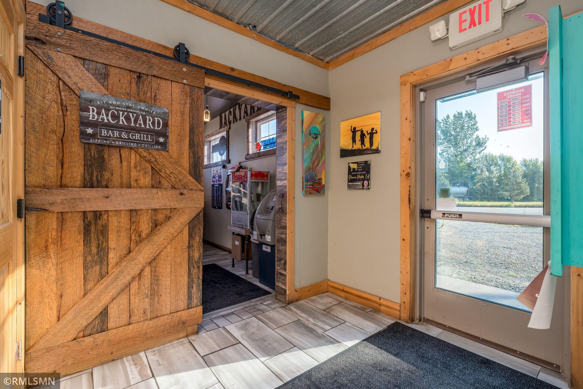 main property photo 5